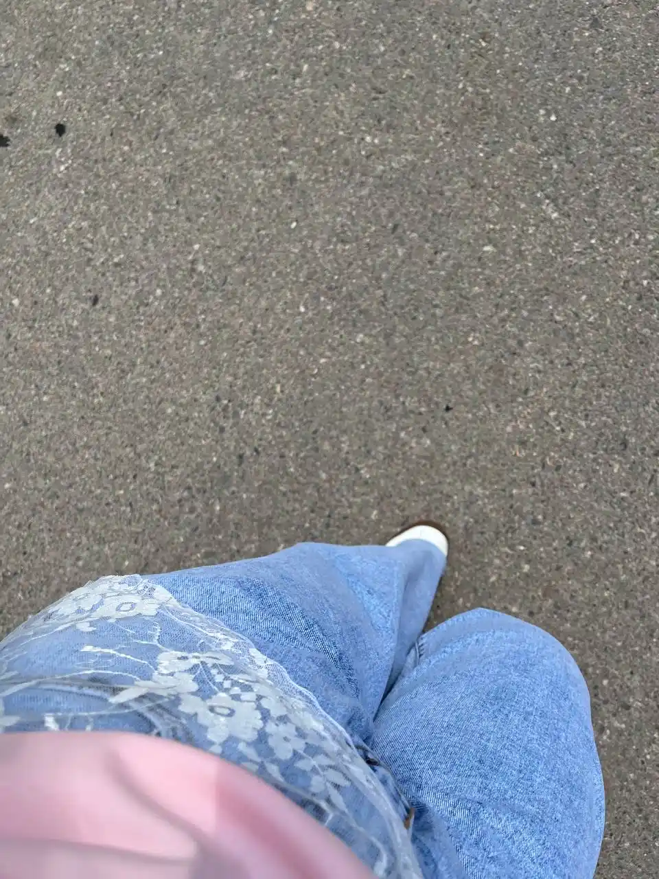 Gipyurdan boshga ro'mol, baska, kosinka, bandana ayollar uchun