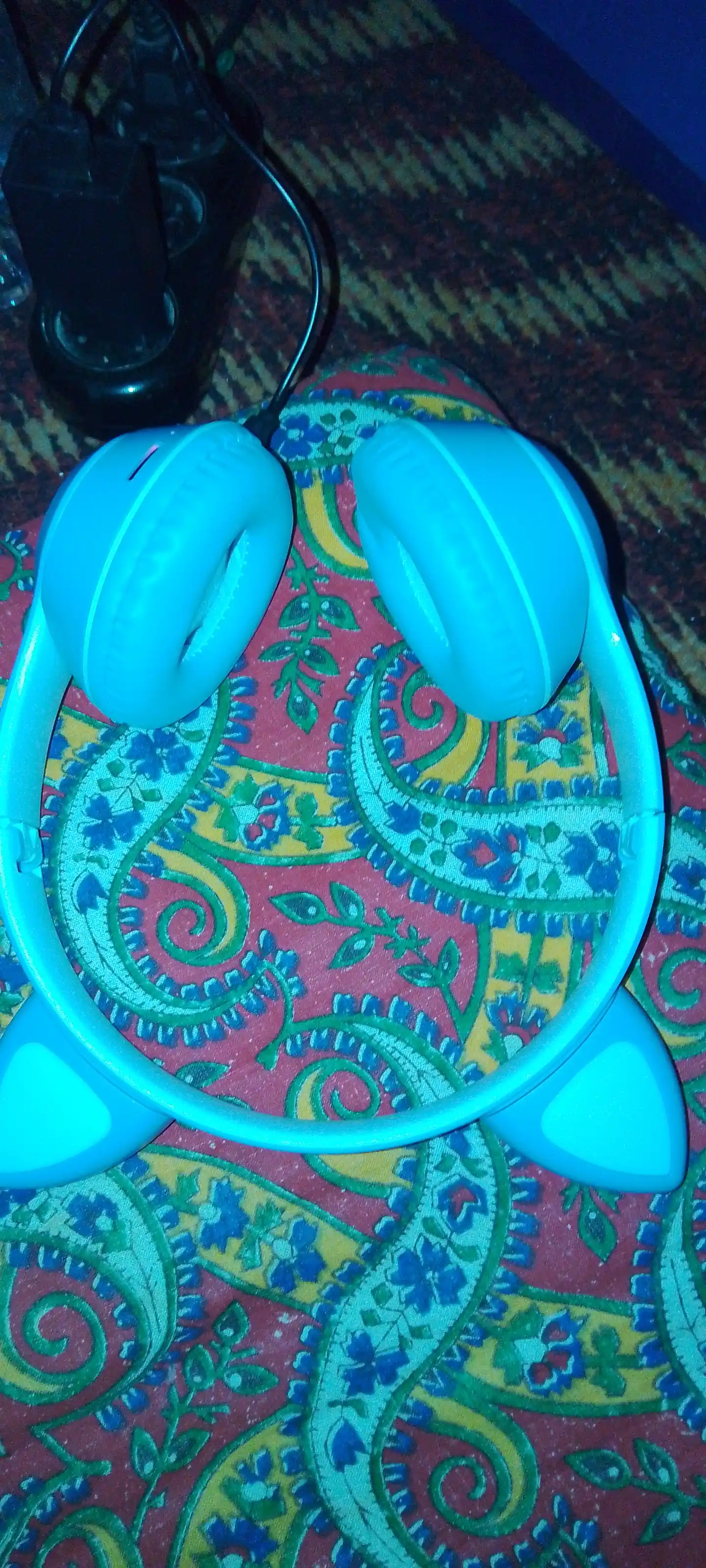 Simsiz quloqchin Cat Ear, yonadigan mushuk quloqlari bilan, Bluetooth