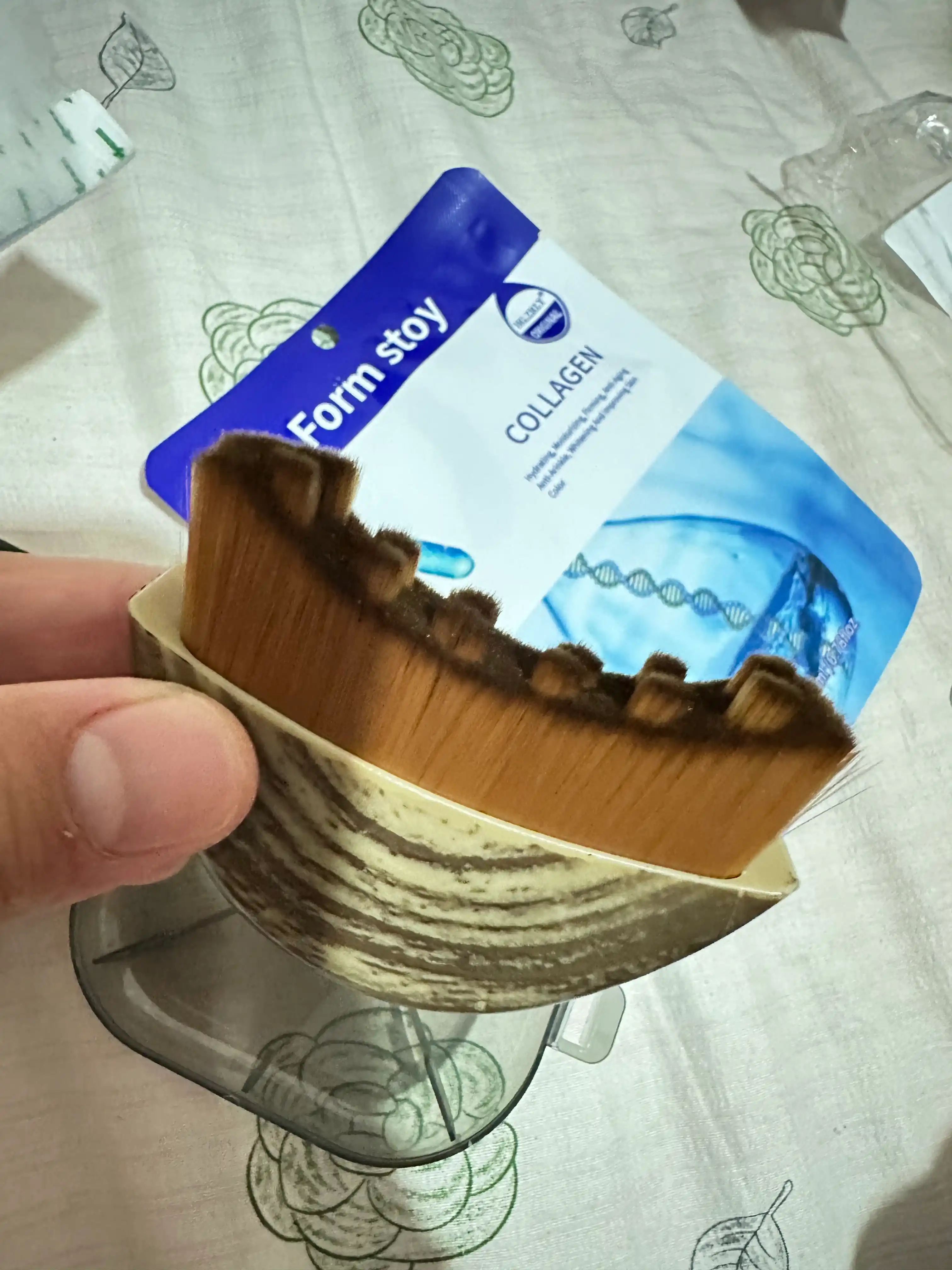 Massaj cho'tkasi, Yuz massajeri – lifting, gua sha va limfa drenaj effekti