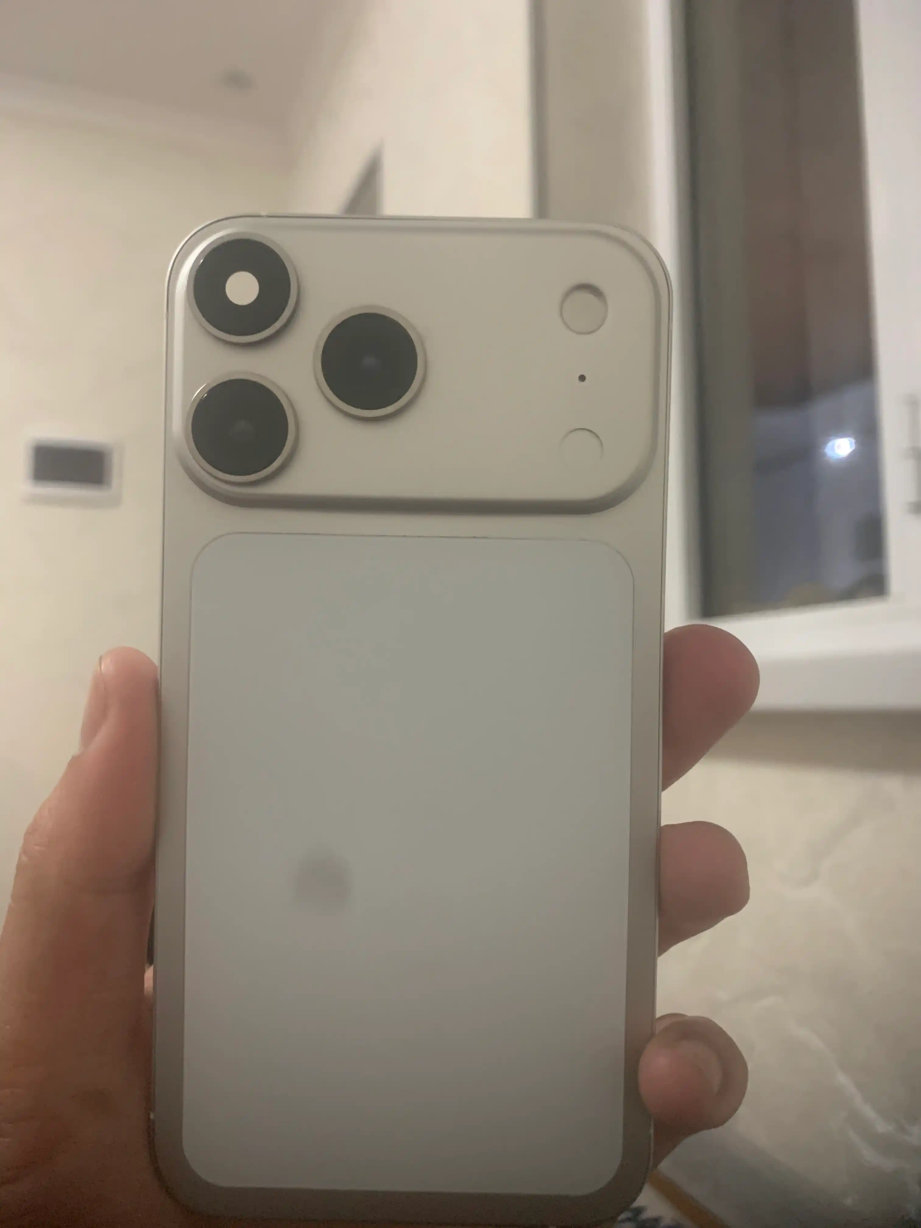 Алюминиевый корпус в стиле iPhone 15 Pro , 16 Pro и 17 Pro для iPhone XR
