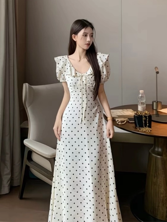 Ayollar ko‘ylagi, elegant yozgi, goroshkali ko‘ylak, voron yengli