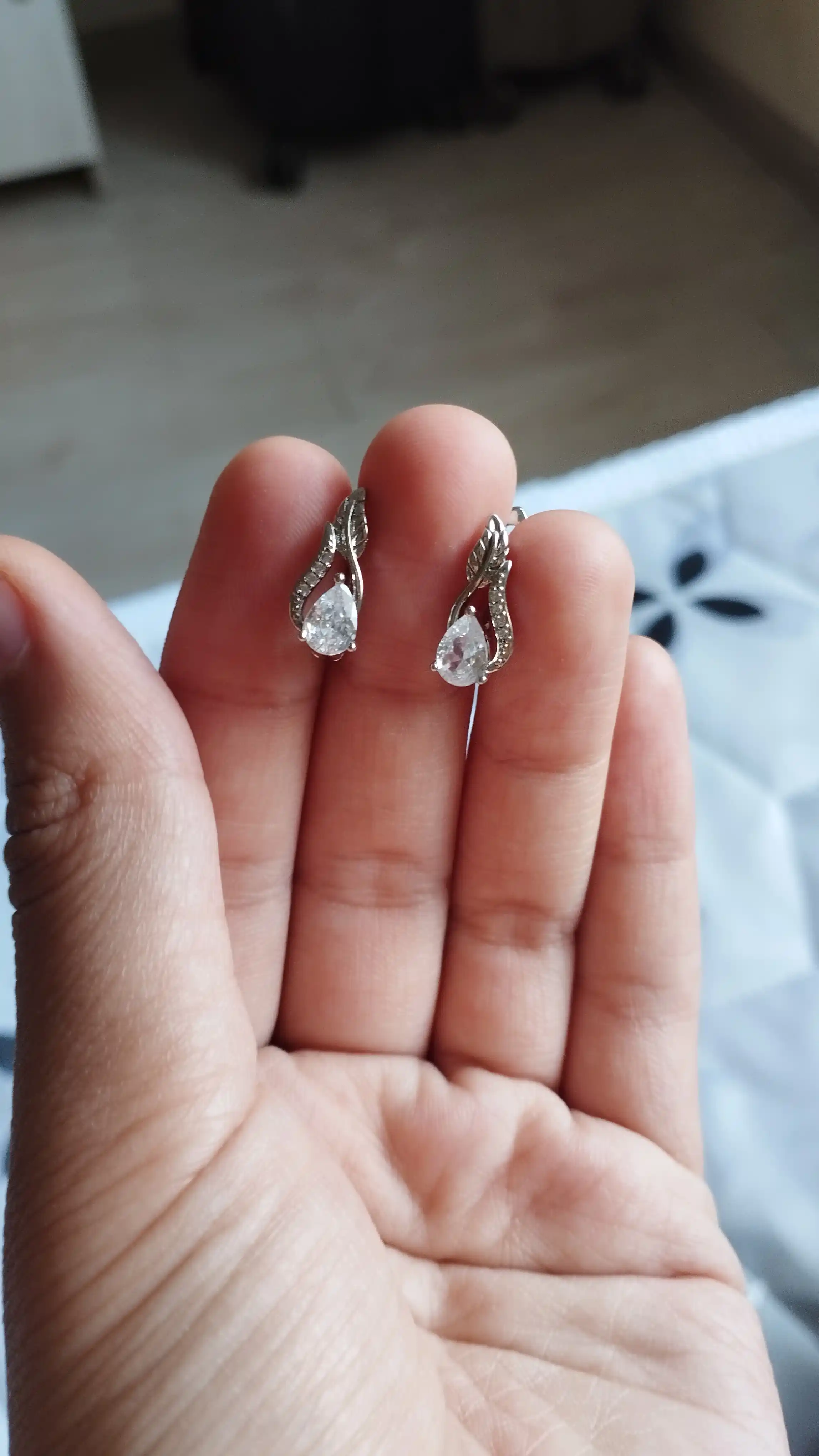 Серьги, женские и девичьи, элегантные дизайнерские серьги