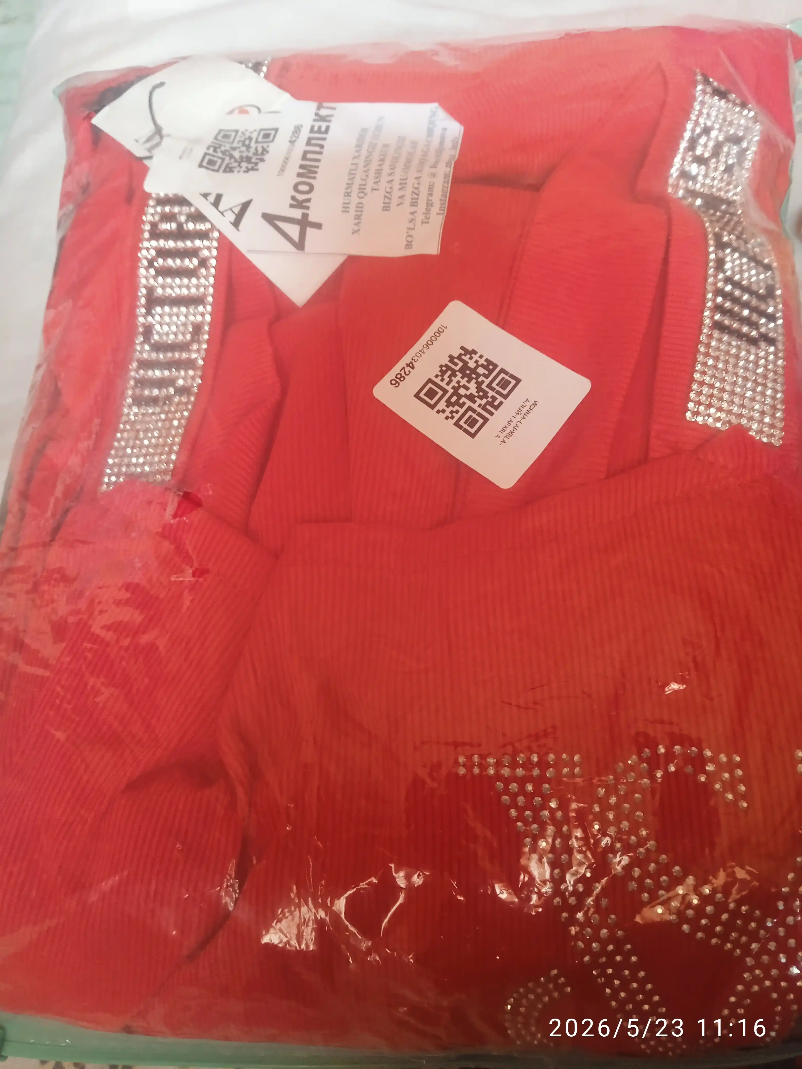 Pijama, ayollar kiyimi, uy liboslari, tungi kiyim ,pijamalar 4 donali