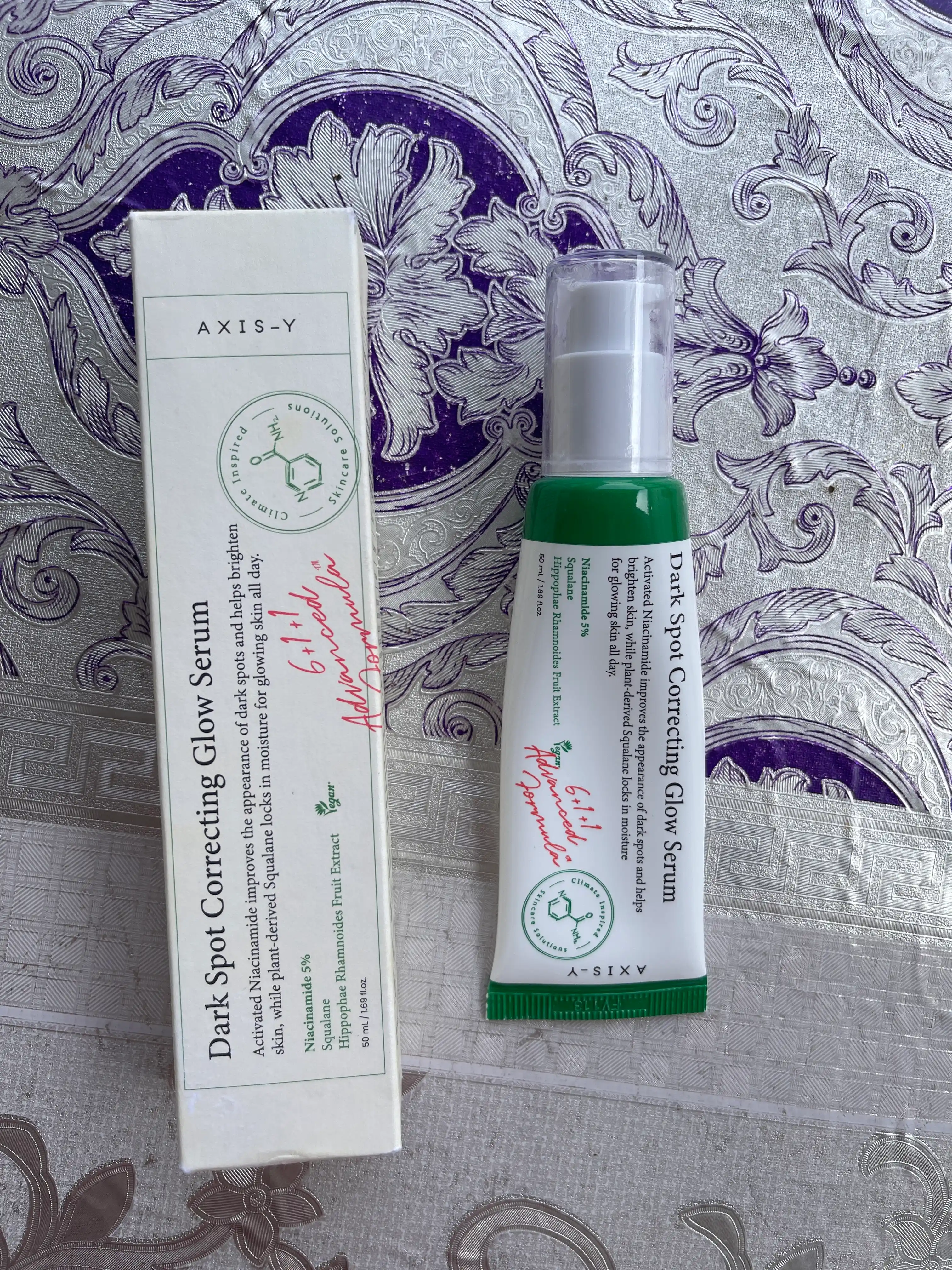 Осветляющая сыворотка Dark Spot Correcting Glow Serum, Axis-Y, 50 мл