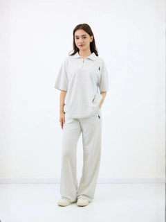 Metall kulrang