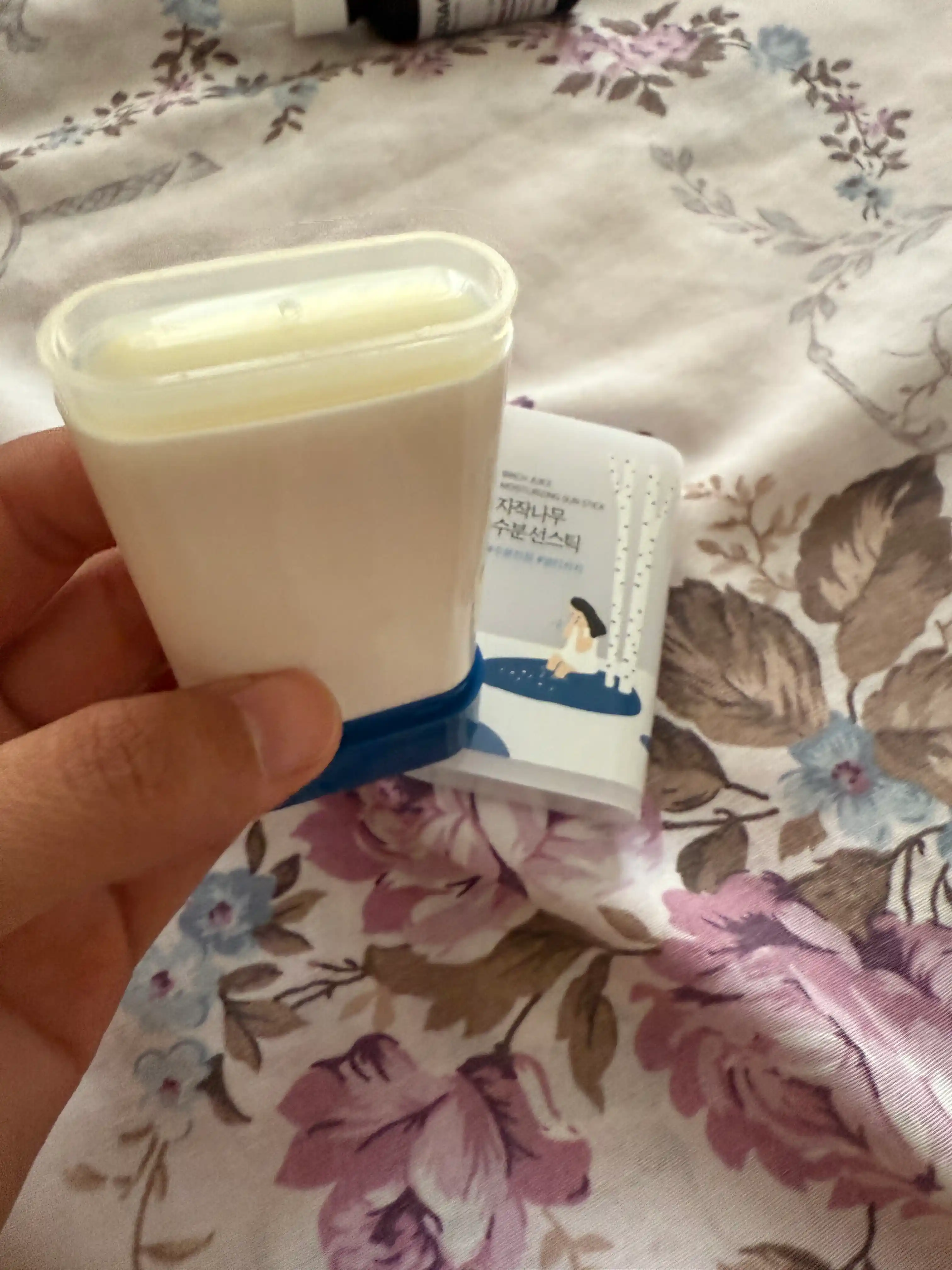 Quyoshdan himoya kremi va spreylari  Round Lab Sunscreen SPF50+ PA++++