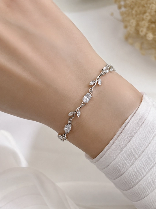 Ayollar uchun nafis bilakuzuk toshli elegant braslet, bayramona taqinchoq