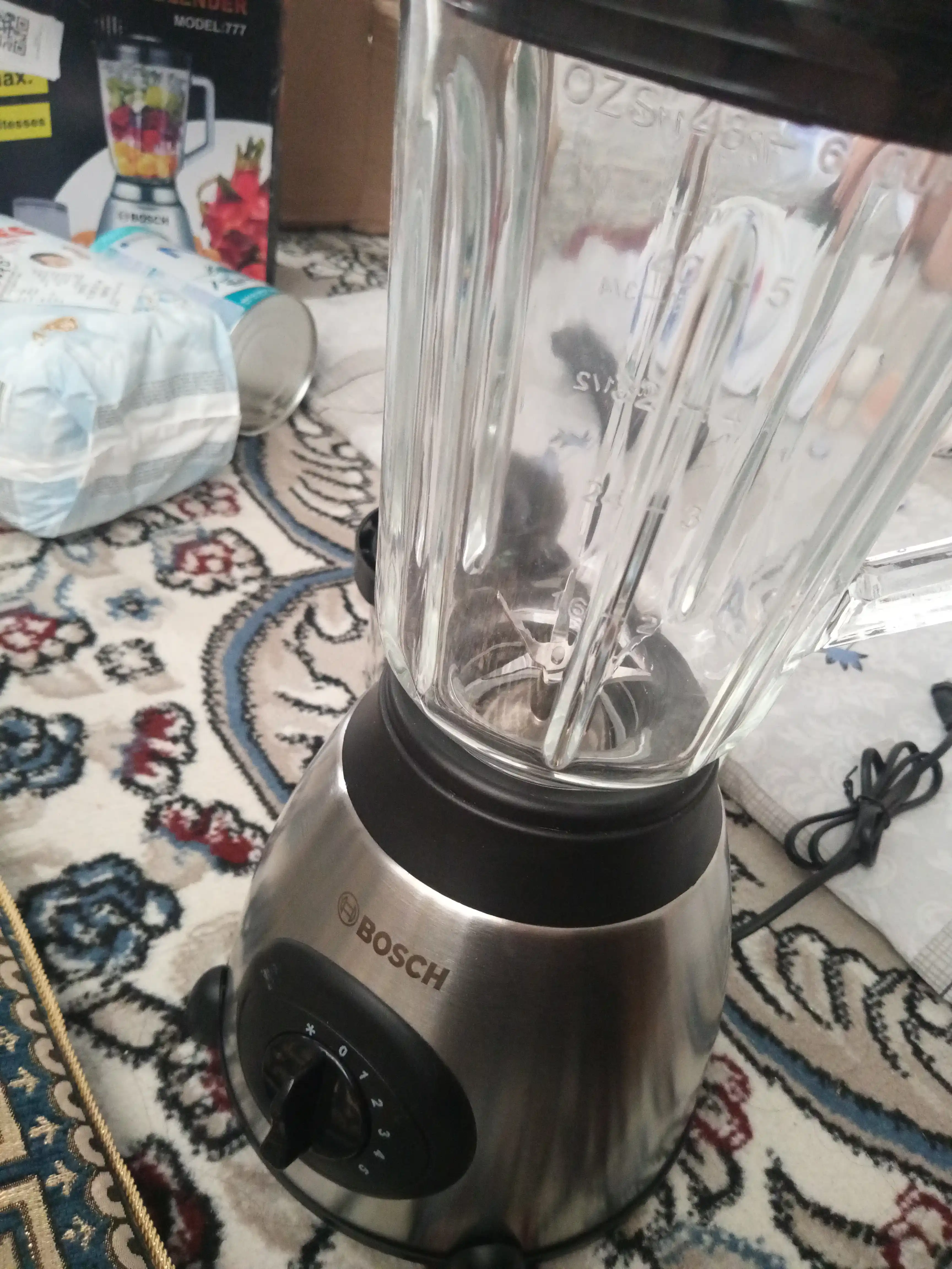 Bosch 1000 Vt statsionar blender 3 ta 1 da, 1,5 l, kofemolka va maydalagich