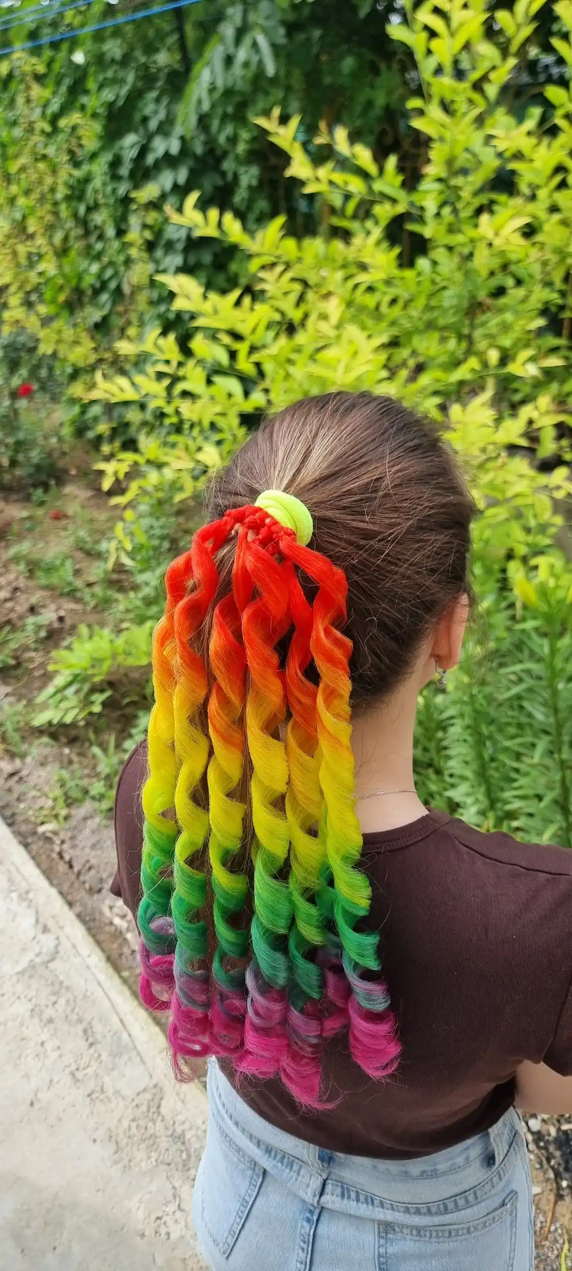 Искусственные локоны