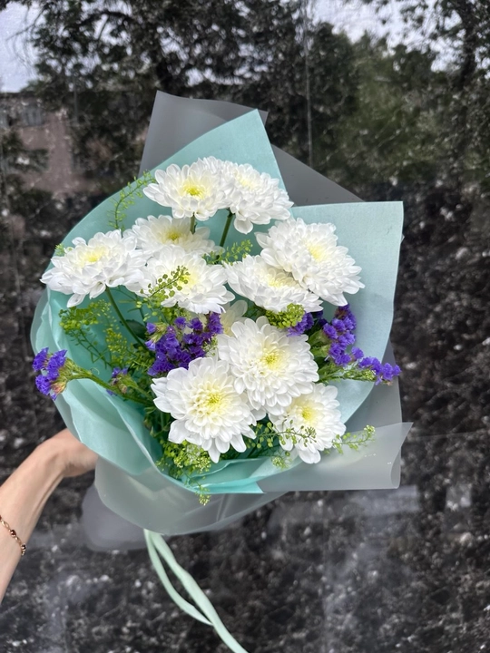 Букет кустовых хризантем