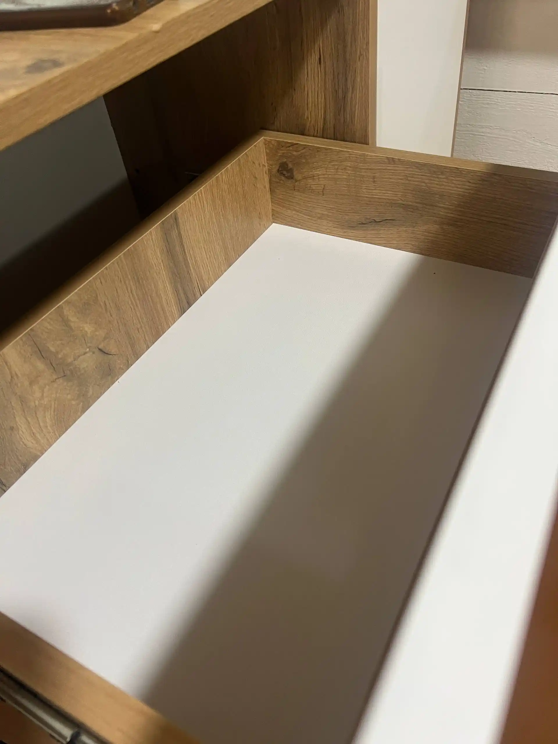 Kento - CH35 - 90x120x35 sm, Oshxona tumba-komodi yig‘ilgan holda, Rossiya LDSP