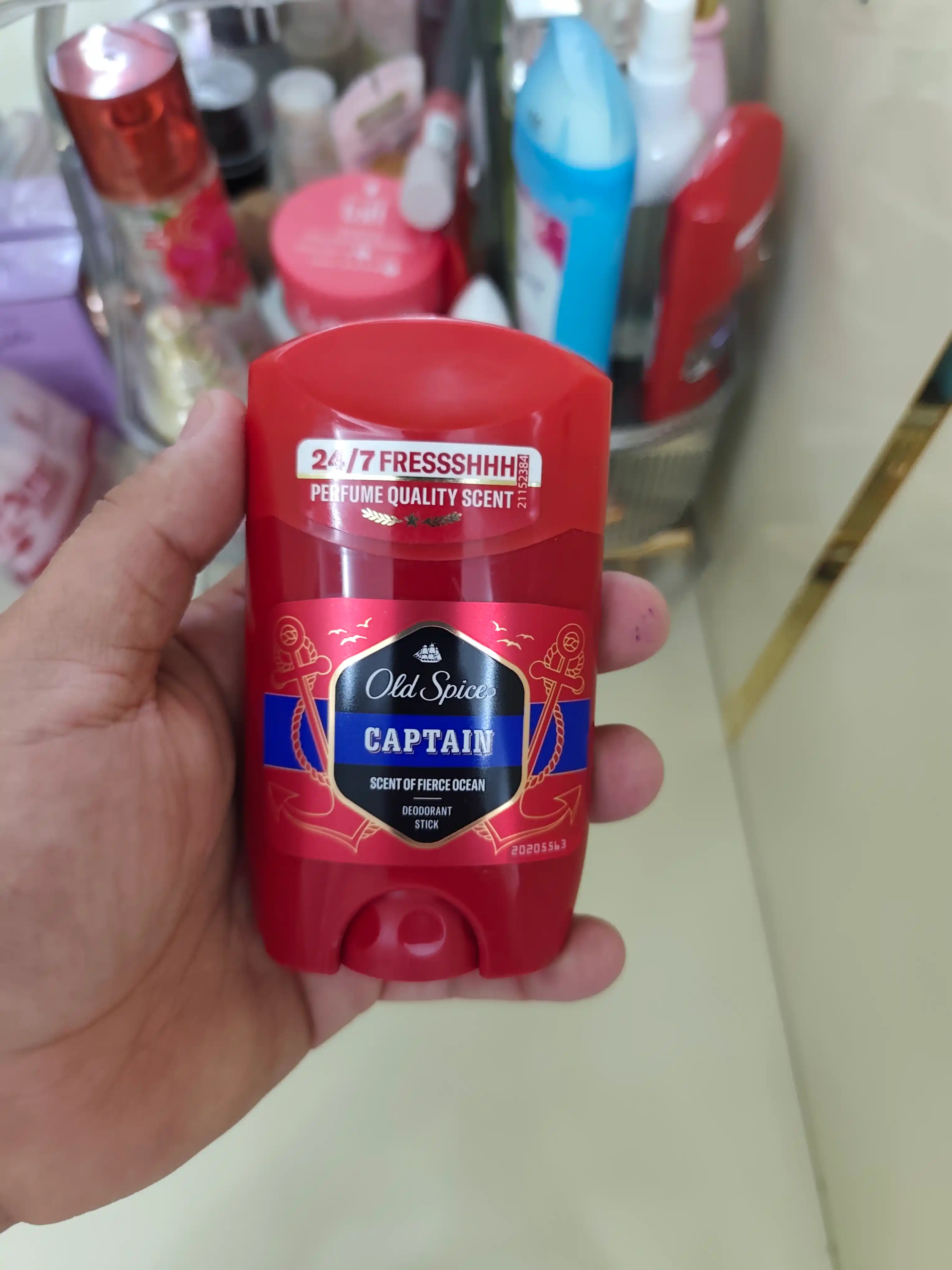 Old Spice erkaklar dezodoranti Wolfthorn, Whitewater, Captain, 50 ml