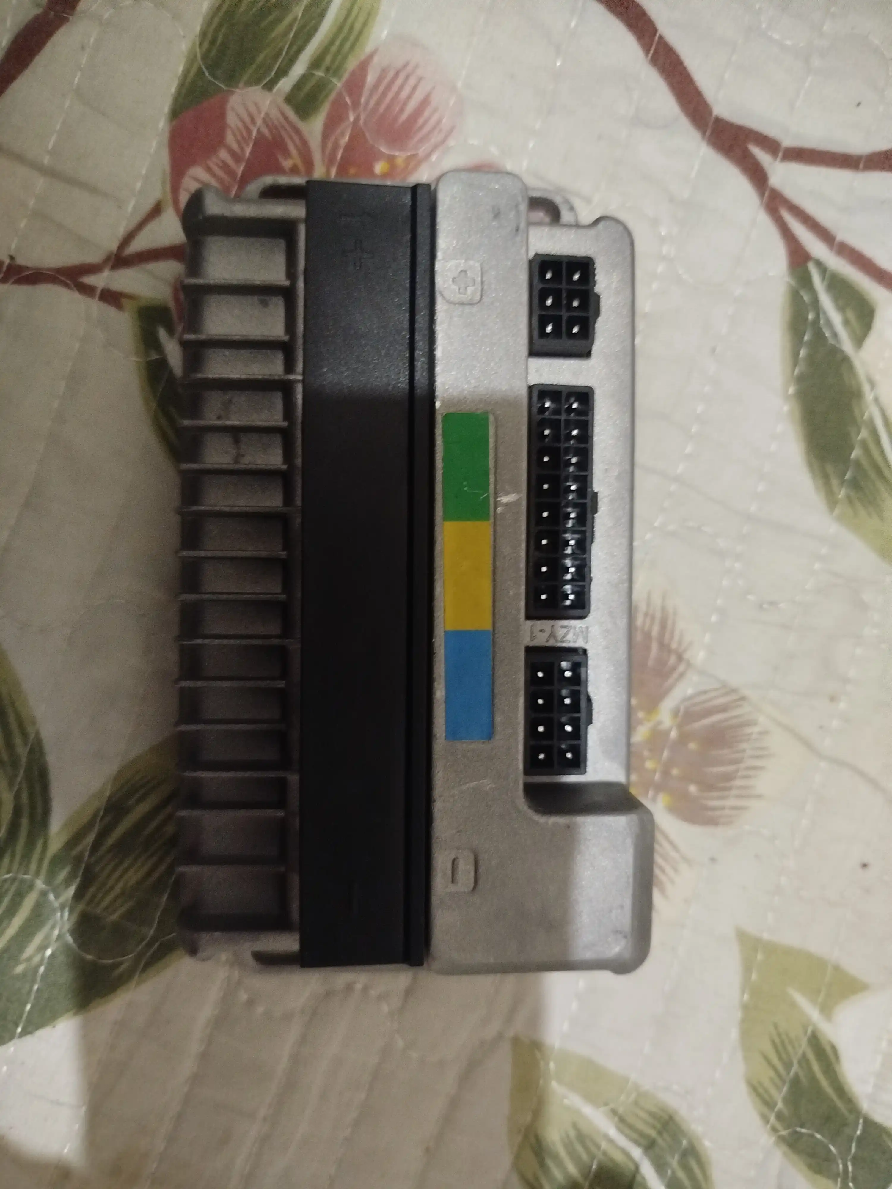 Контроллер (мозги) для электроскутера 500W 48V/60V 20A