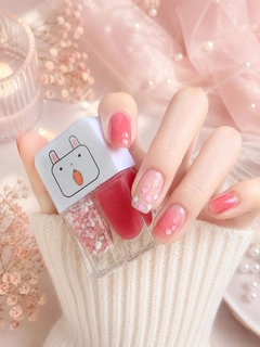 Кораллово-розовый