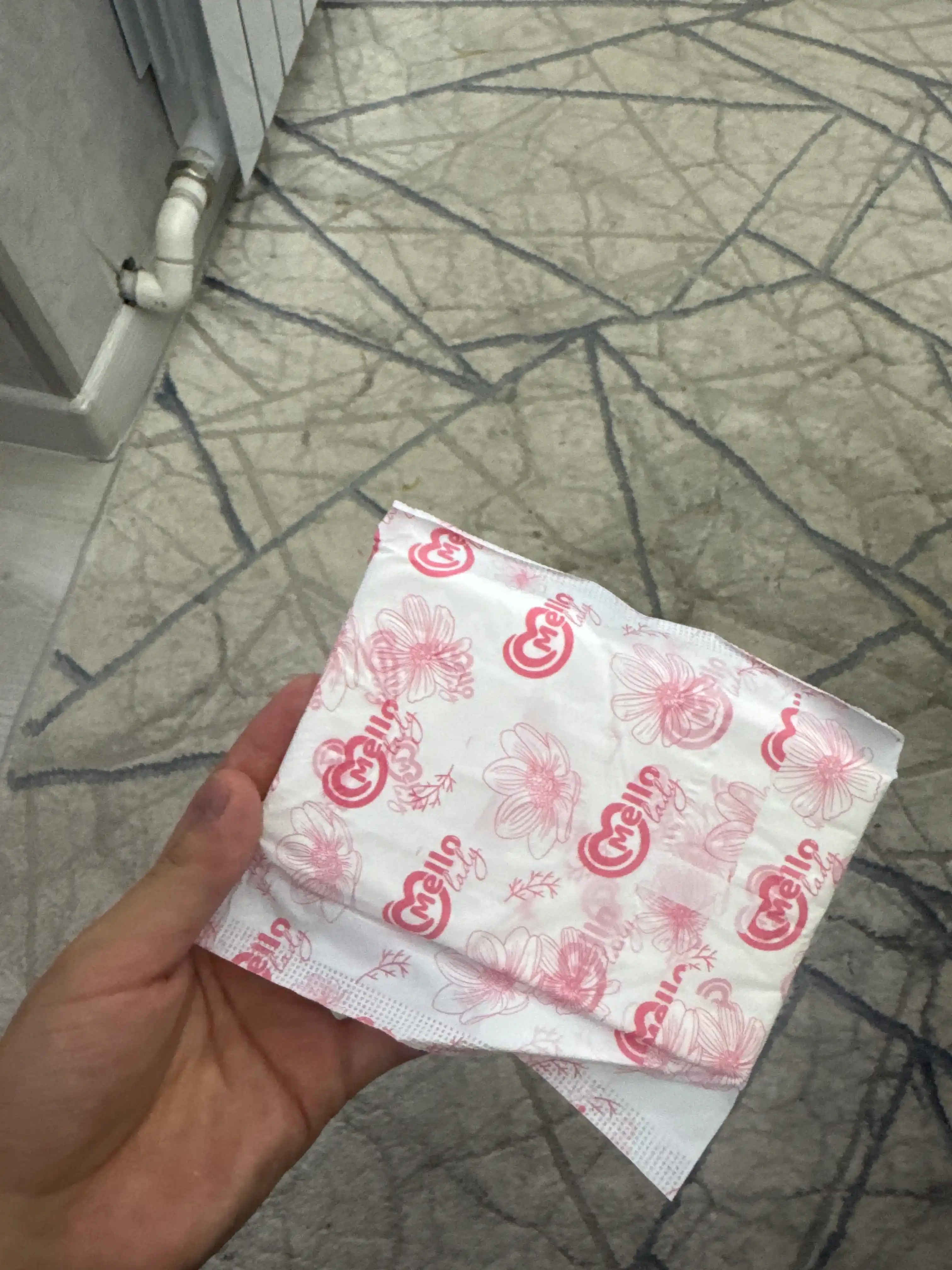 Ayollar gigiyenik tagliklari Mello lady 6, o‘lchami 350 mm + Mello nam salfetkalari 1 dona