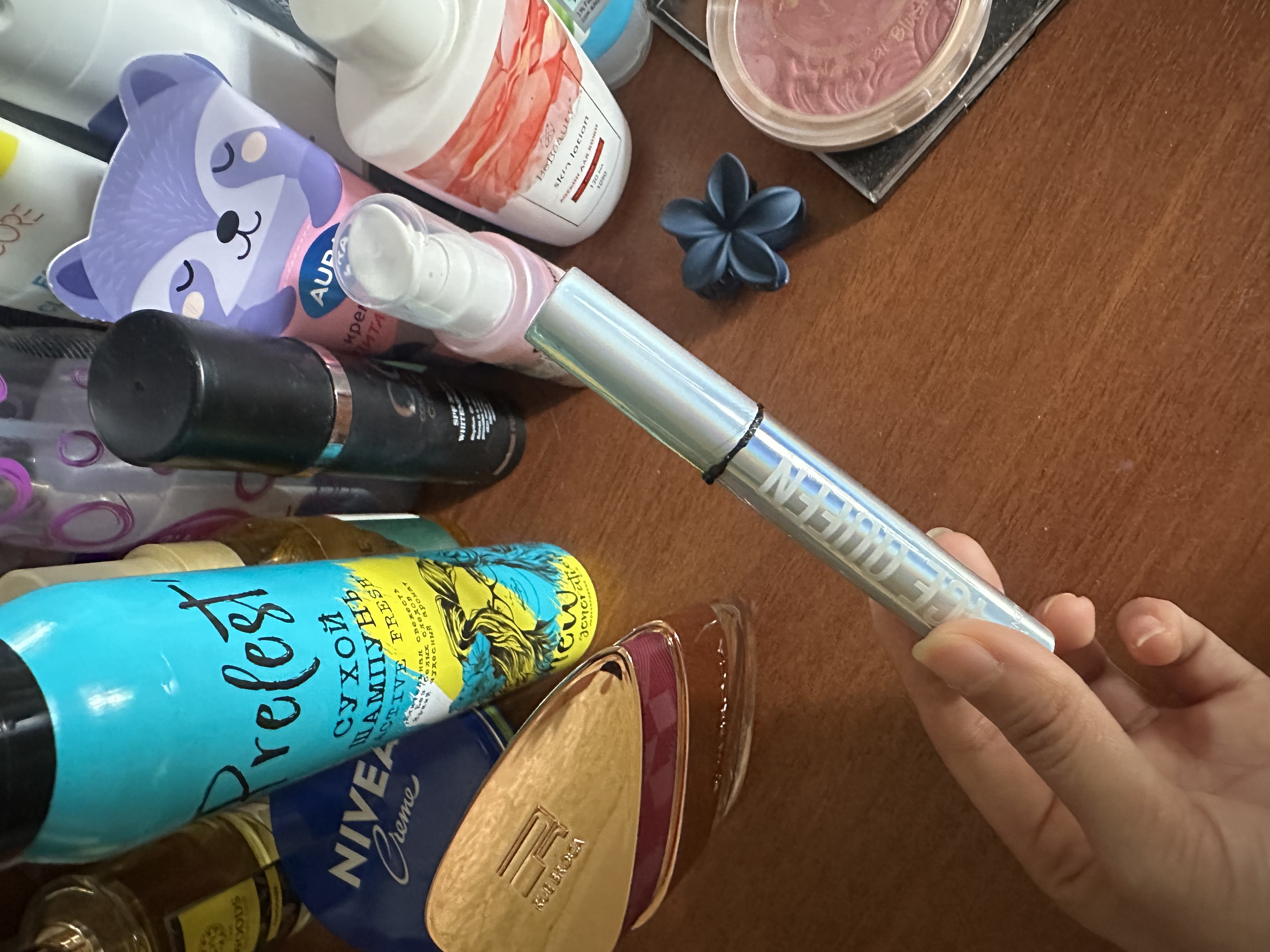 Черный тушь для ресниц с удлиняющим эффектом SHEGLAM Volume & Length Mascara