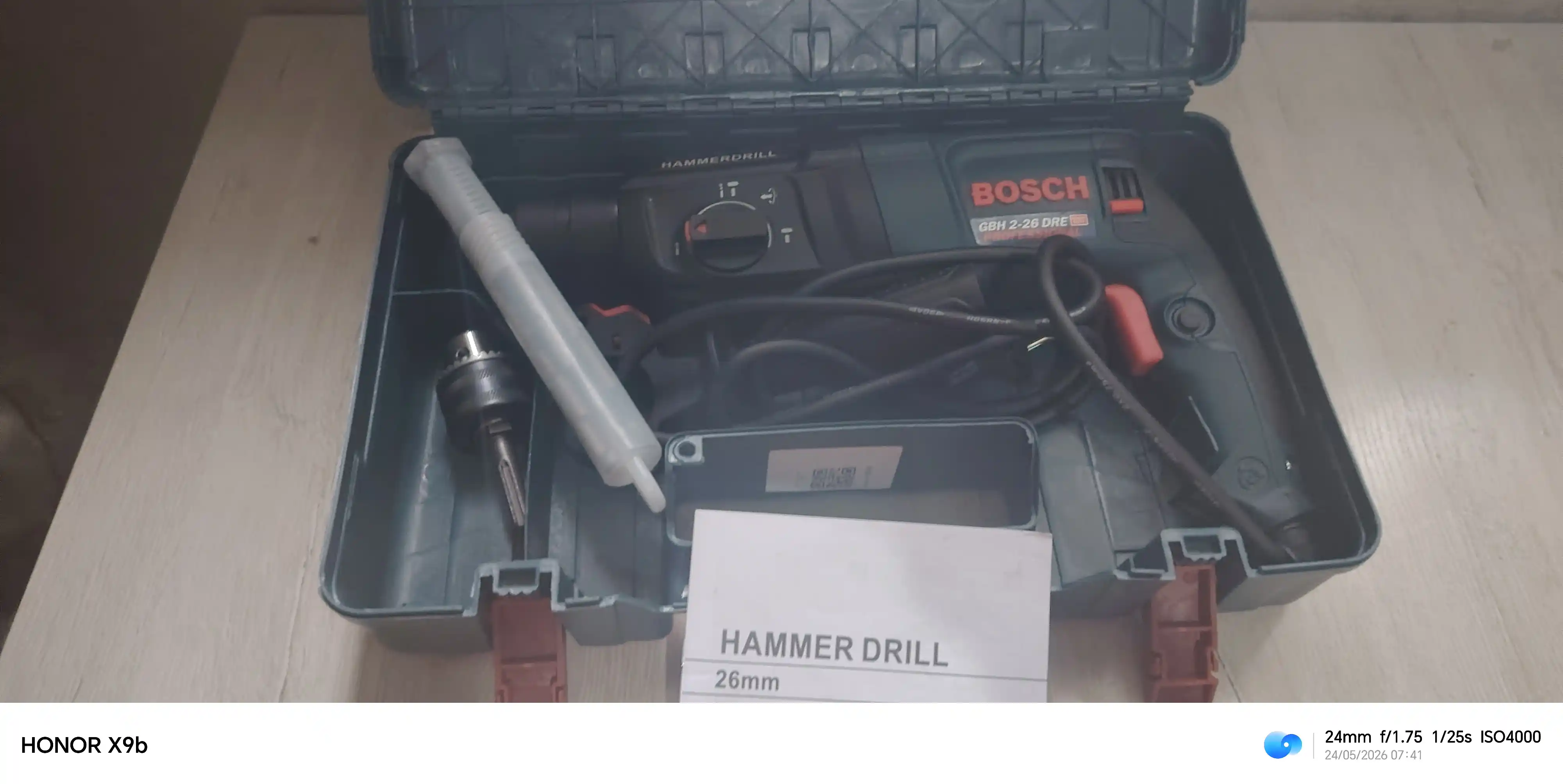 Perforator professionalni 3х bosqichlik, 26 mm, SDS PLUS