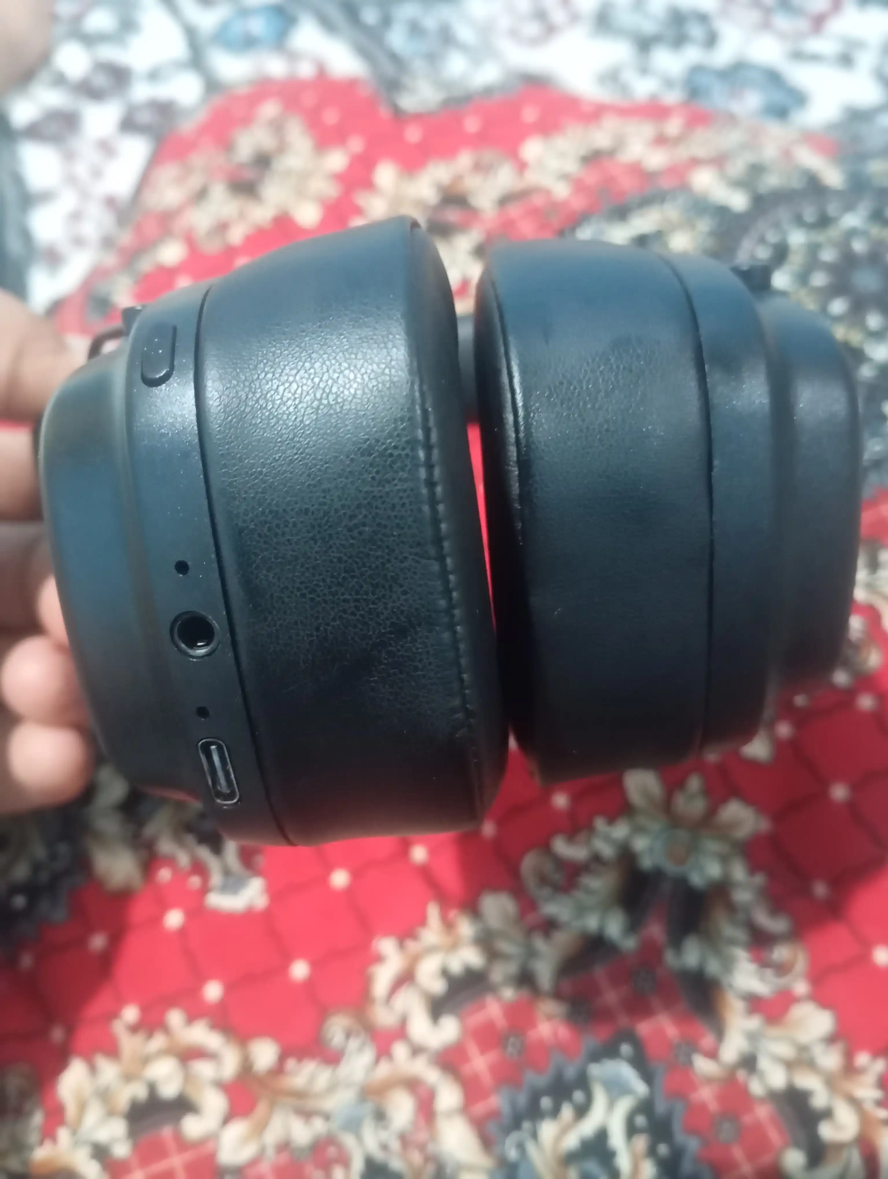 Simsiz Marshall Major IV Bluetooth quloqchinlari, 80 soatgacha ishlaydi