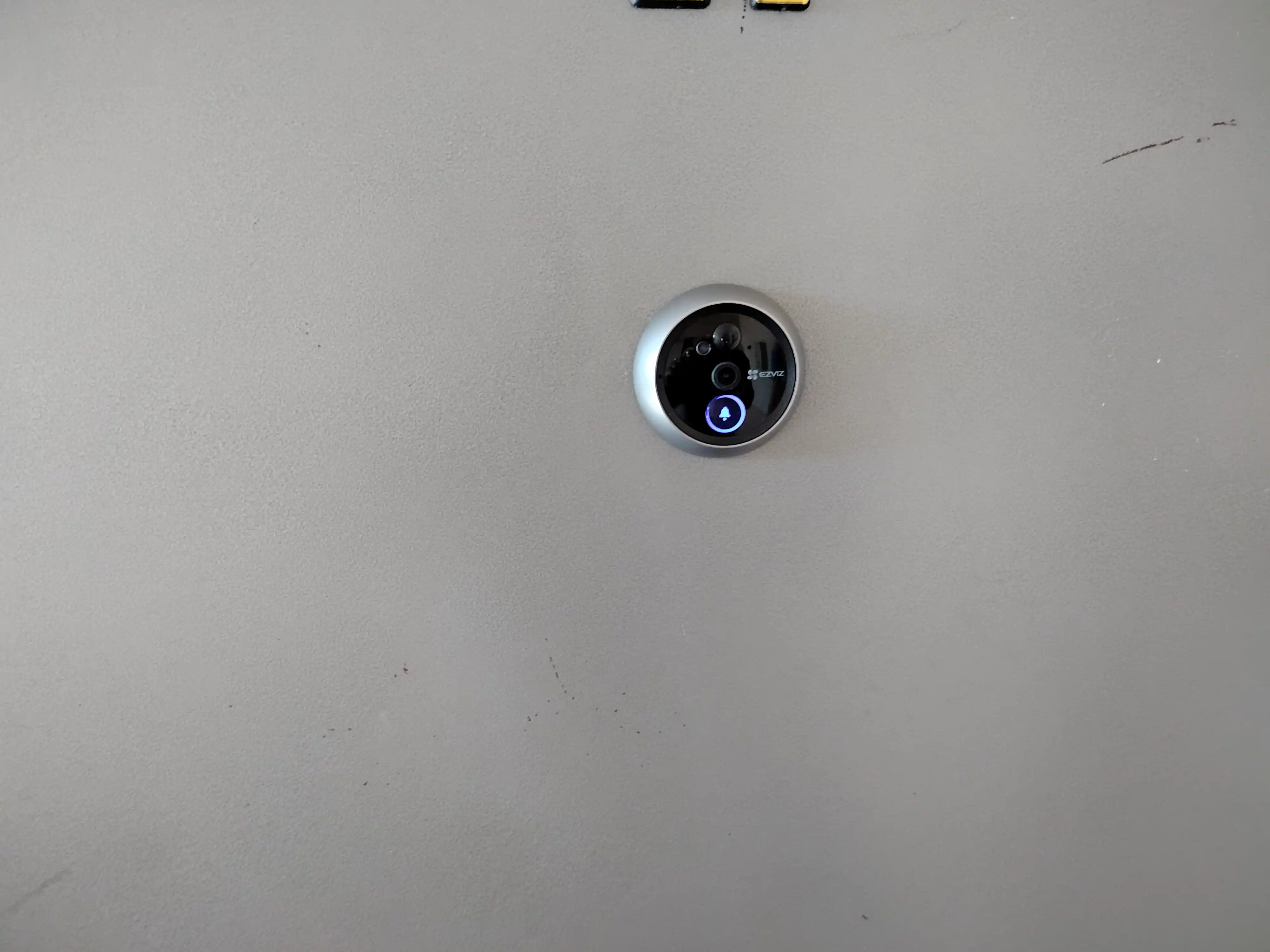 Aqlli videoglazok Wi-Fi EZVIZ DP2C 2MP, kamera, eshik glazogi, domofon, qo‘ng‘iroq