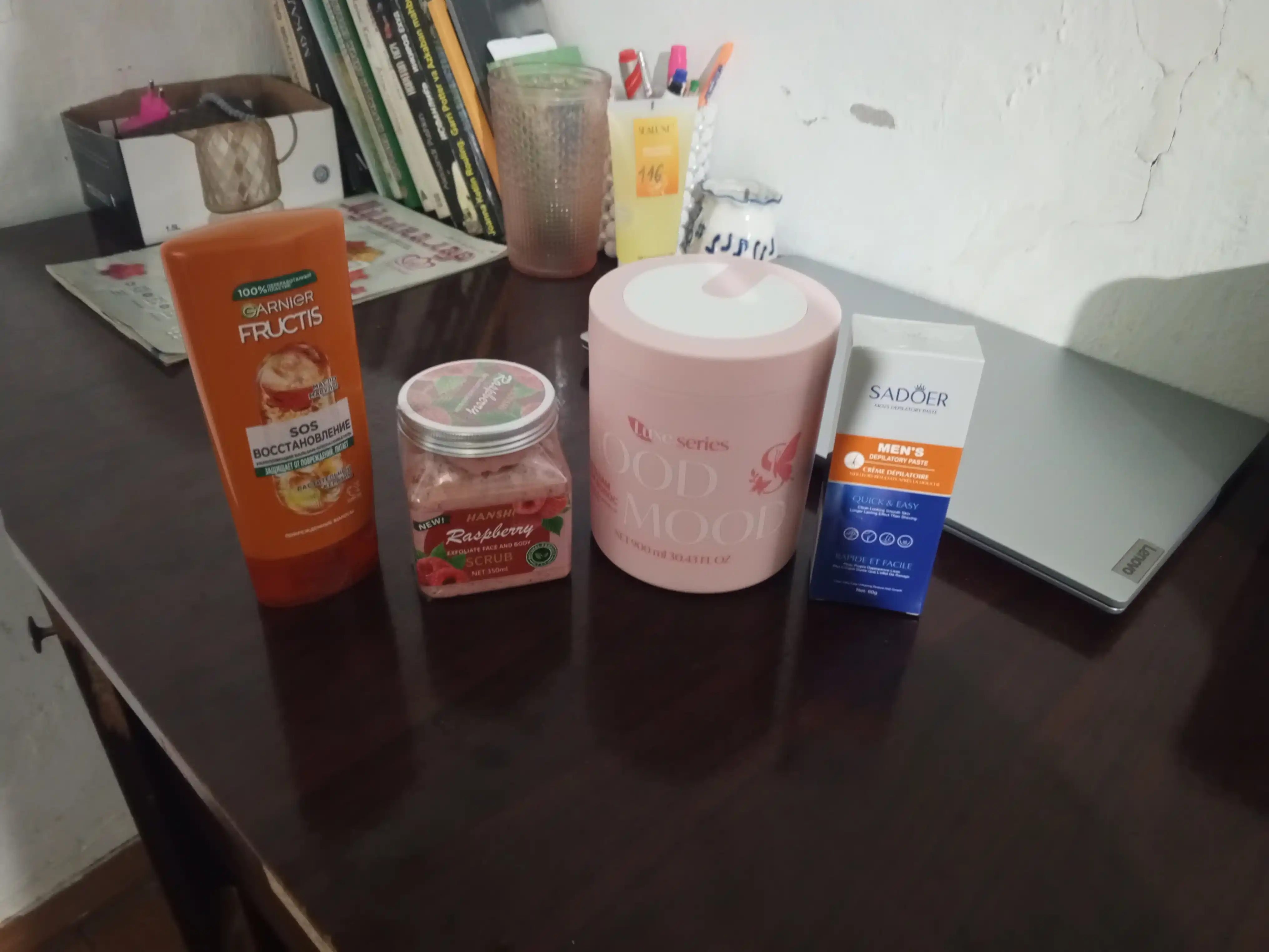 Sochlar uchun balzam Fructis Sos-tiklash, 200 ml