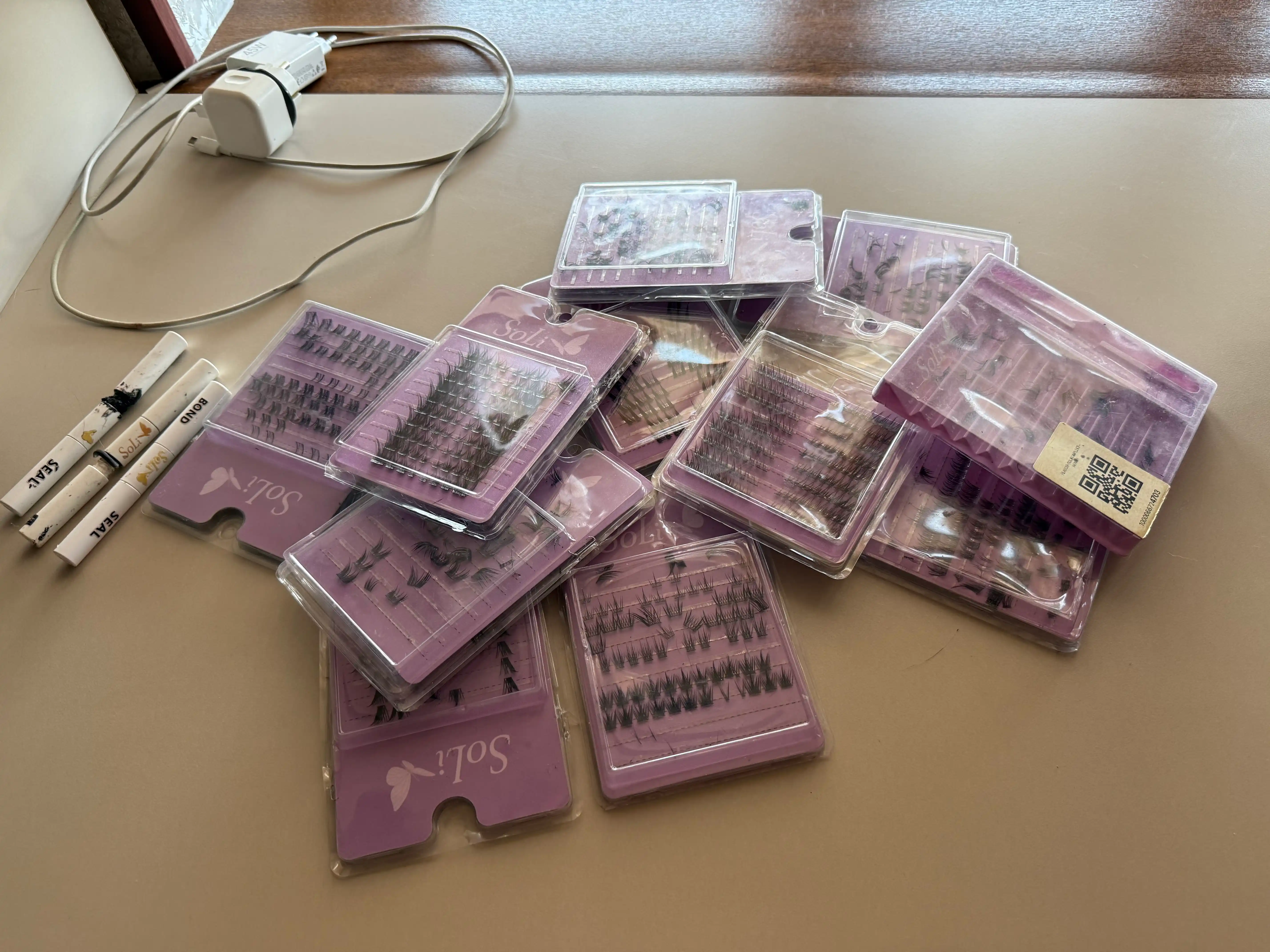 Пучковые ресницы без клея от бренда SoLi, накладные ресницы