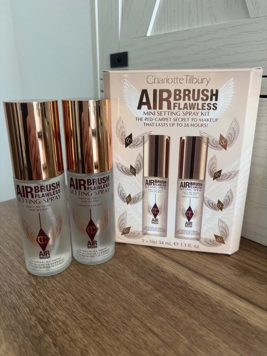 Fiksator va pudra Charlotte Tilbury Airbrush Flawless Setting Spray mini to‘plami, 34 ml