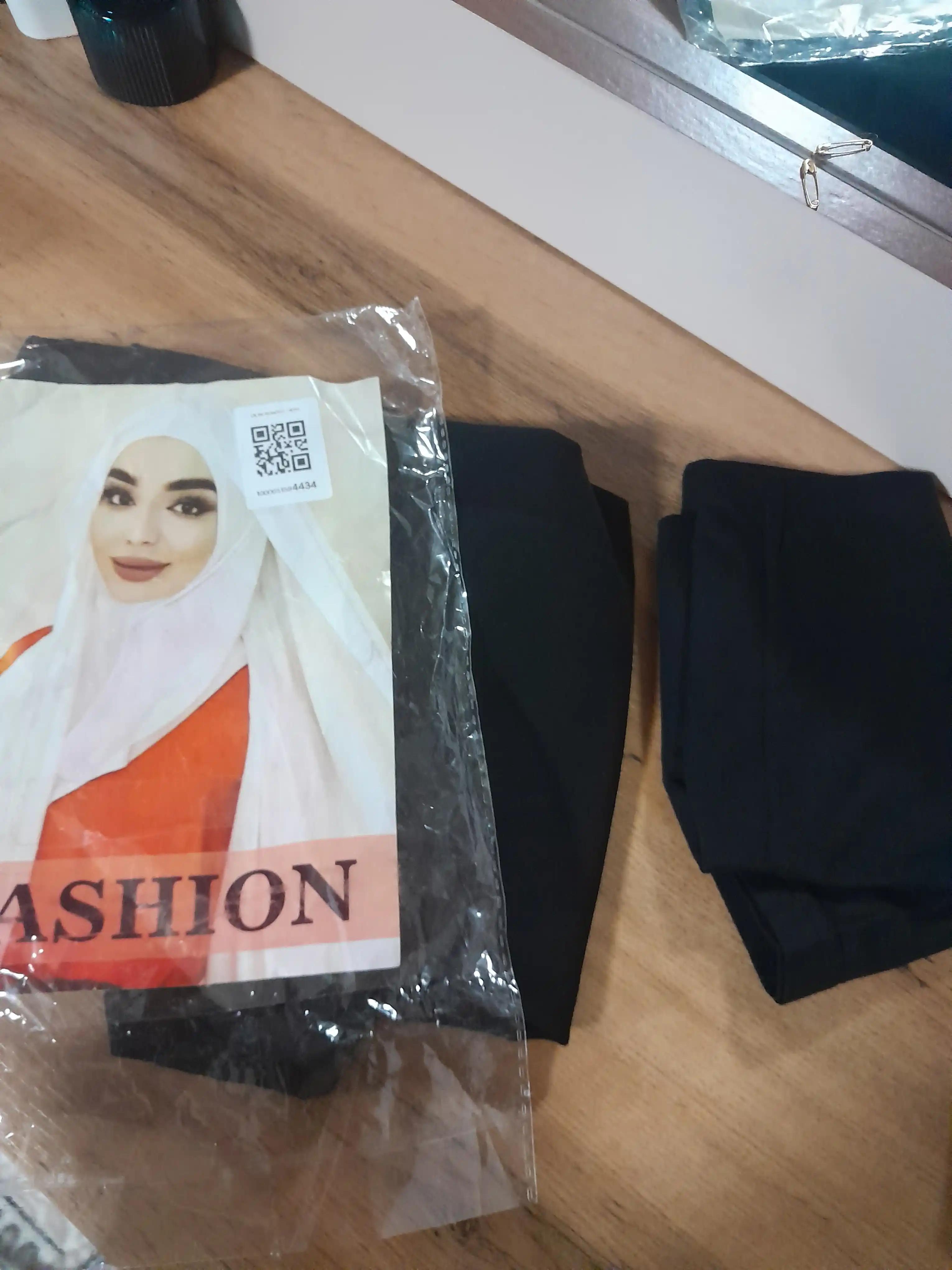 Ikki qismli sharf kaliforniya bonisi bilan hijob, ikki qismli shifon sharf, 2 tasi 1 da