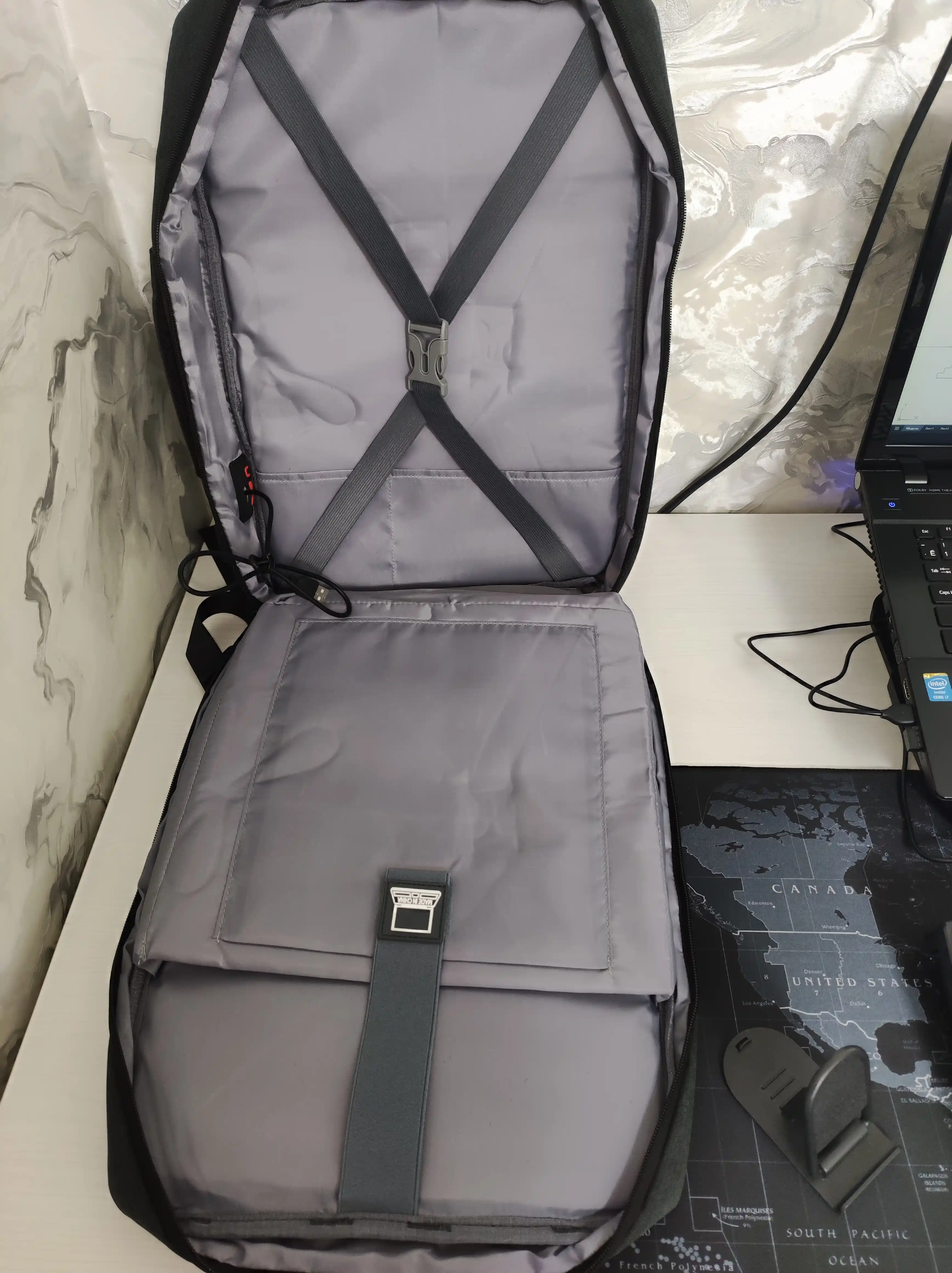 Рюкзак для ноутбука 15.6 с ортопедической спинкой, городской, с USB