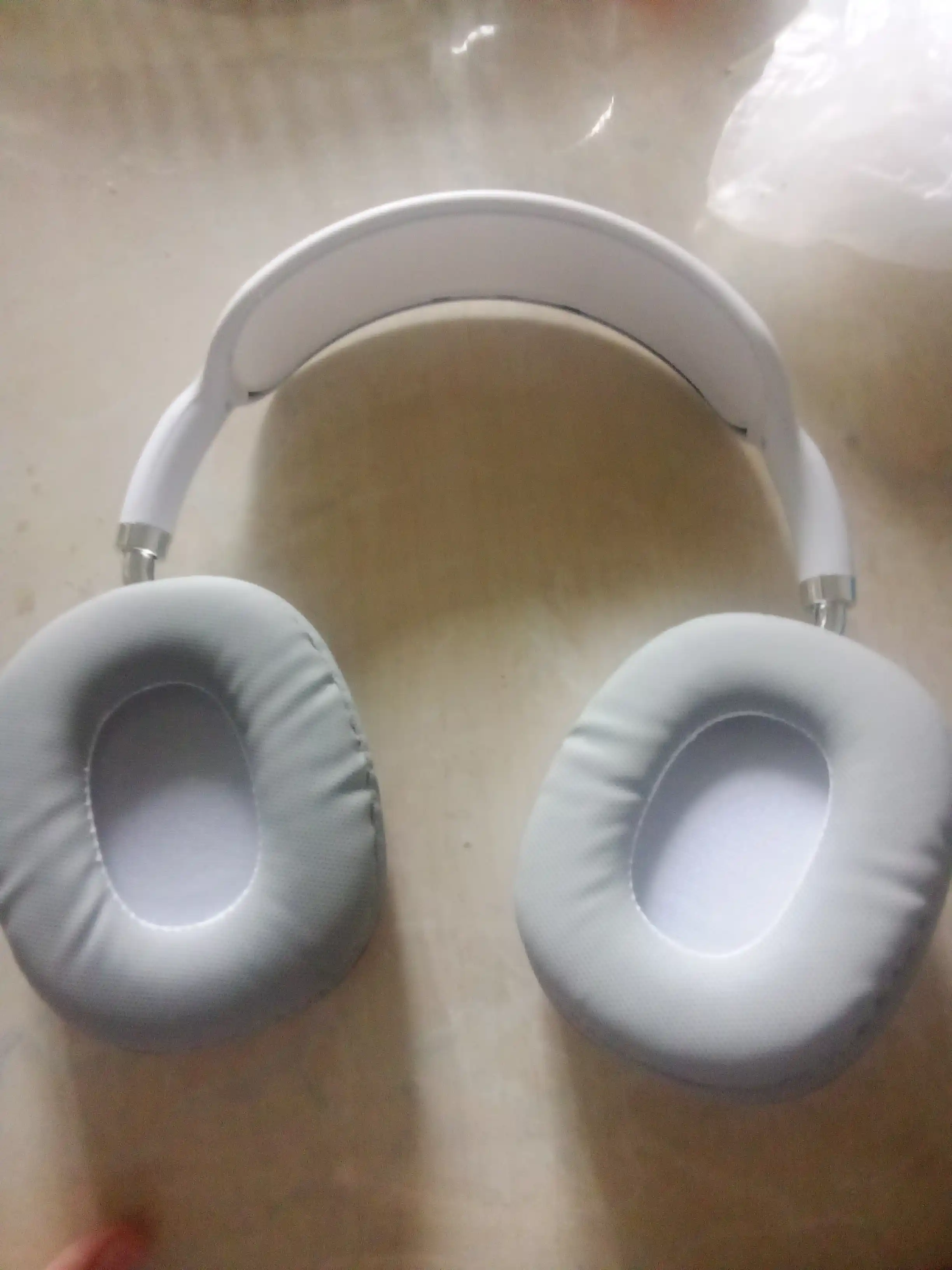 Simsiz Bluetooth quloqchinlar P9, mikrofonli, to'liq o'lchamli