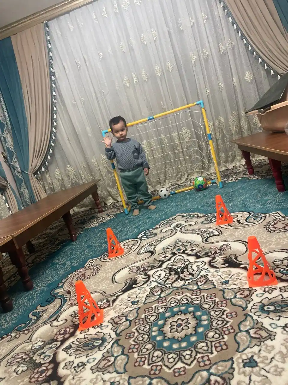Детские футбольные с сеткой и мячом, игровой набор мини футбол 92x62x49 см