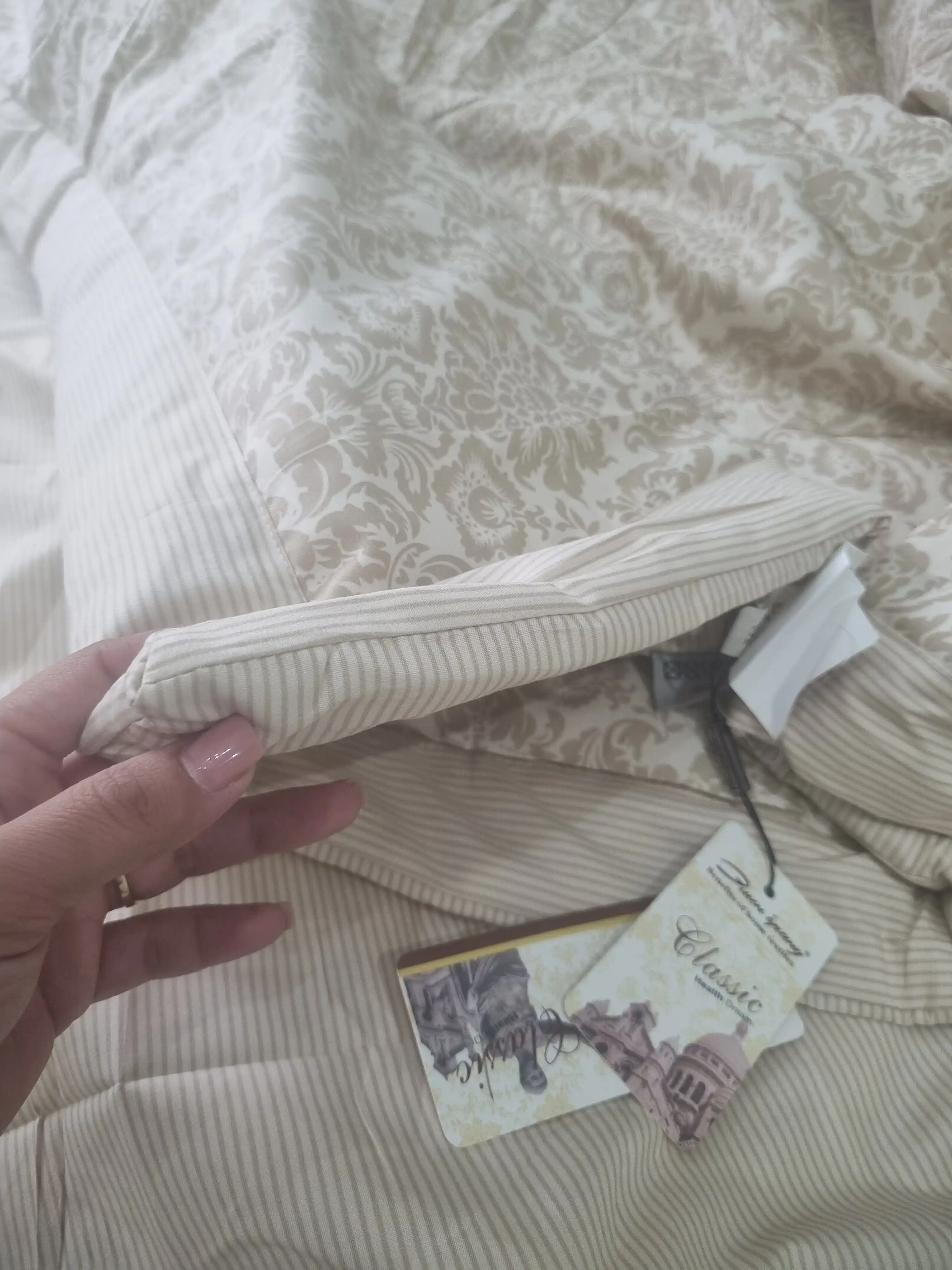 EMEN BRAND 4 faslga mo‘ljallangan choyshablar to‘plami, ko‘rpa, qishki adyollar