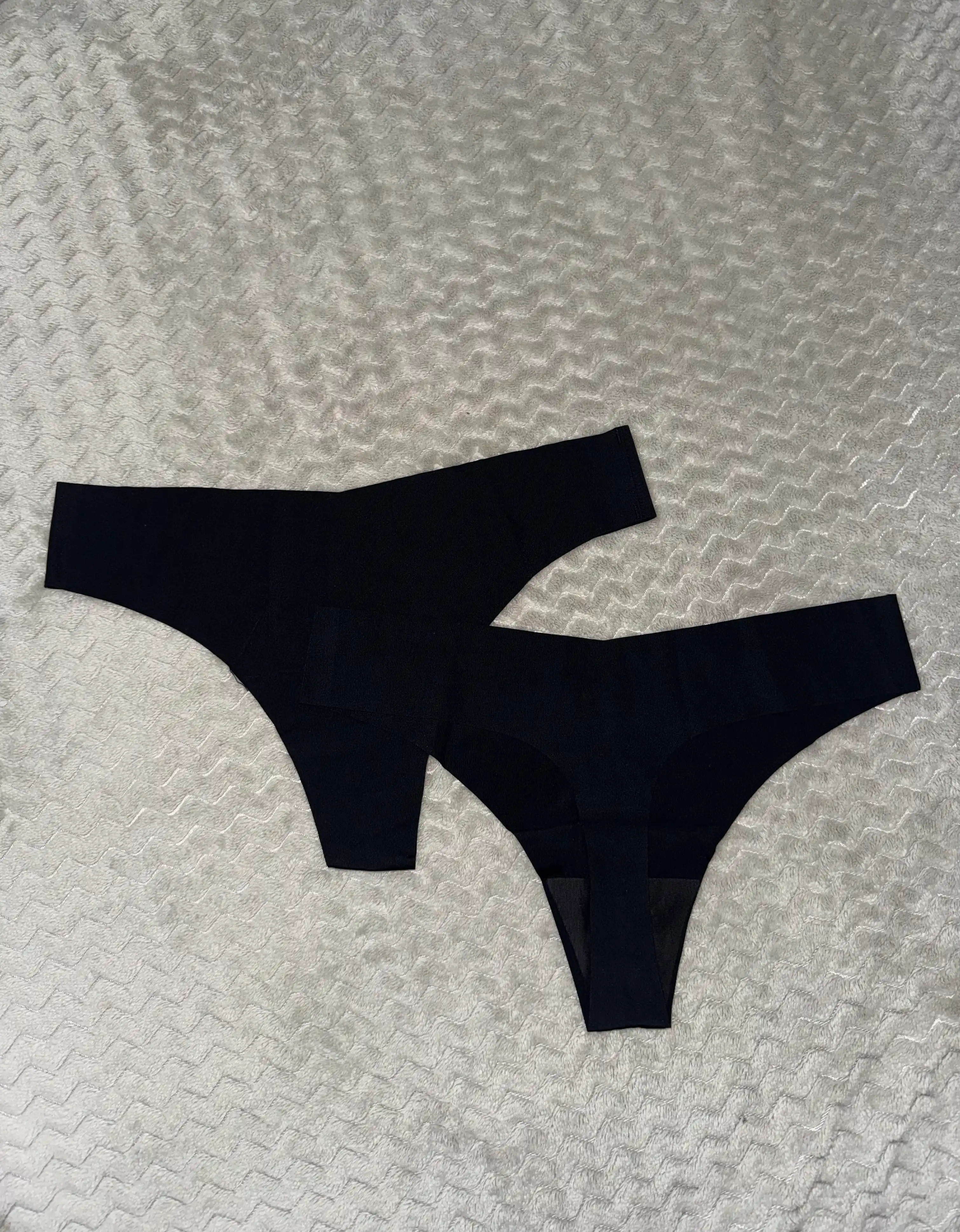 Ayollar string trusiklari, choksiz, 3 ta to‘plam