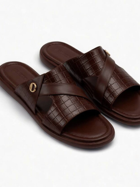 Classic Leather Slide — классические кожаные шлёпанцы