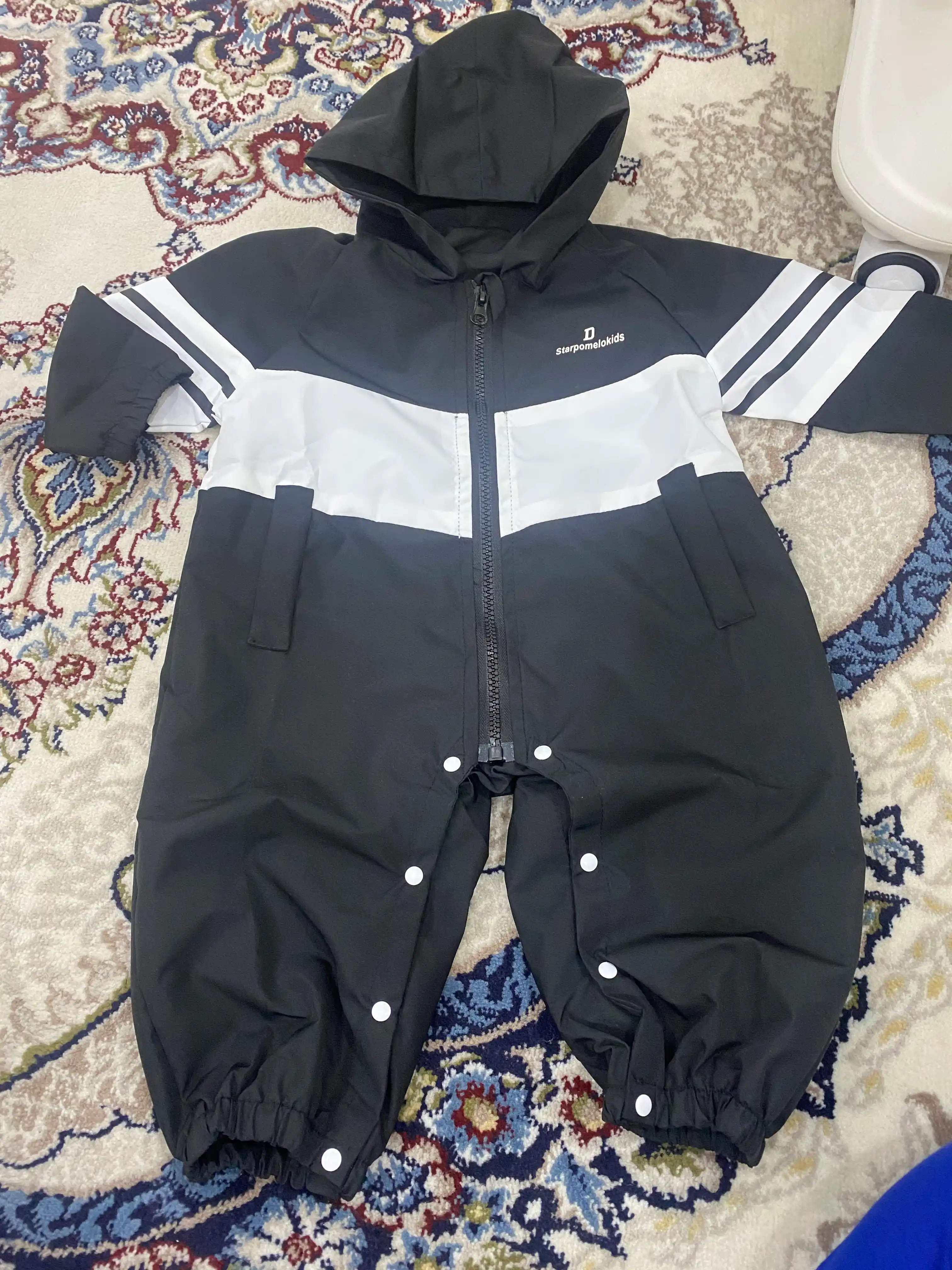 Qizlar va óg‘il bolalar uchun sport kombinezoni| (Salqin yomg‘irli va iliq havo uchun mos)