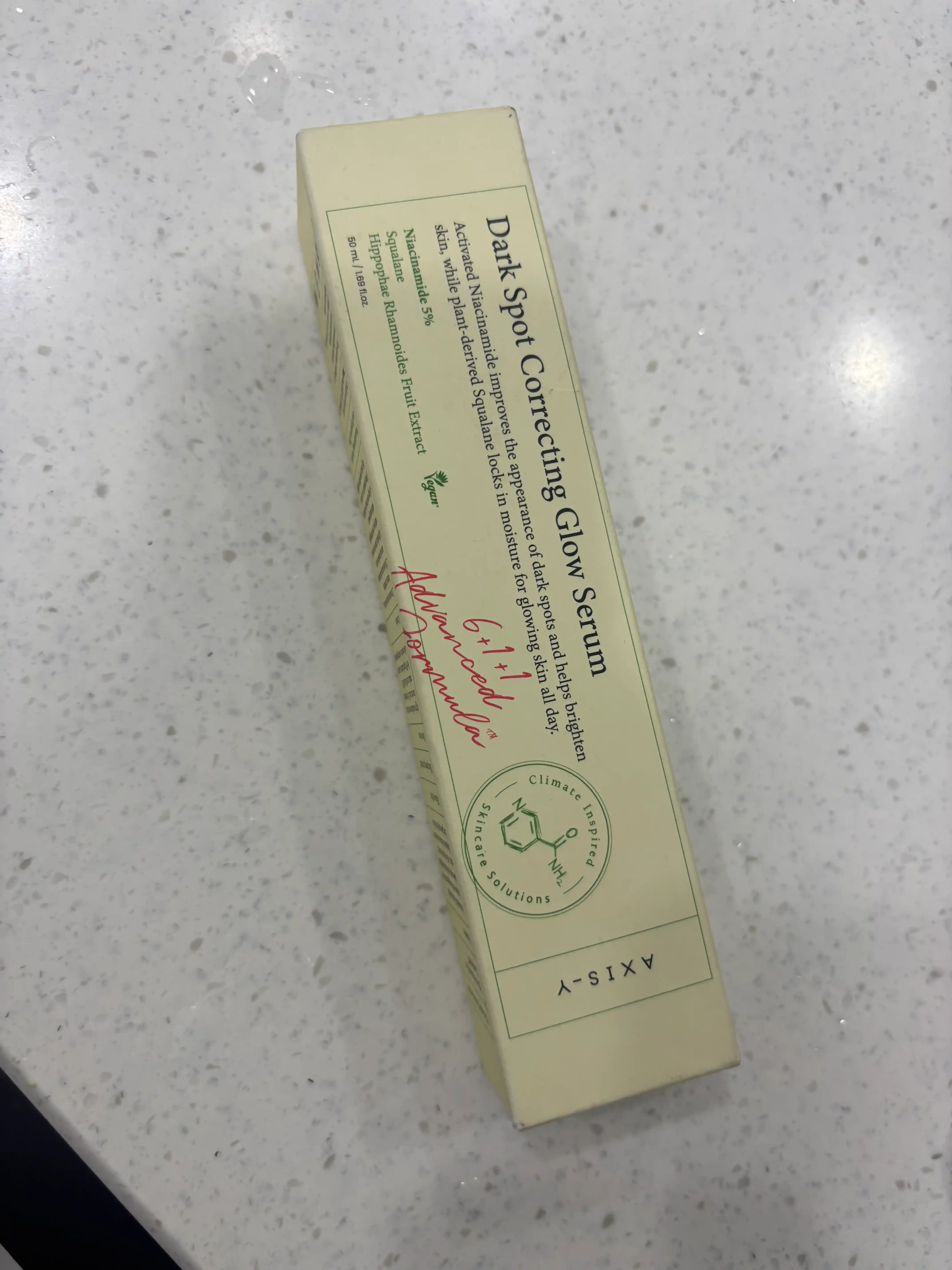 Осветляющая сыворотка Dark Spot Correcting Glow Serum, Axis-Y, 50 мл