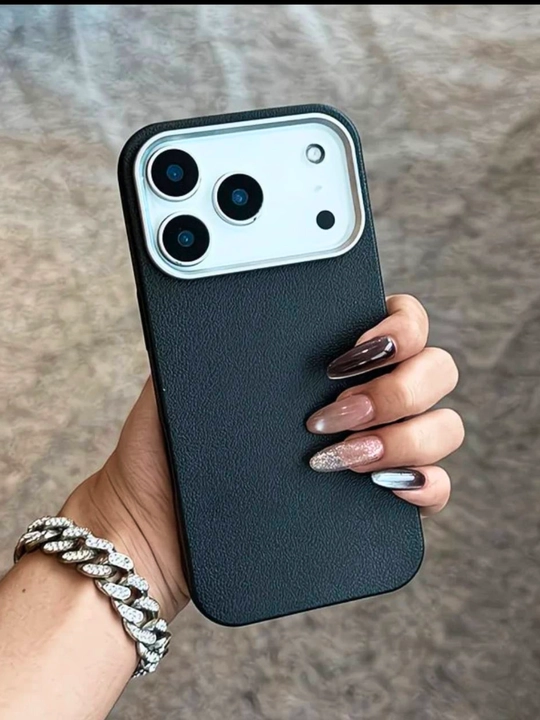 IPhone 17, Pro 17, Pro Max uchun ajoyib dizayinga ega bo'lgan g'ilof - 