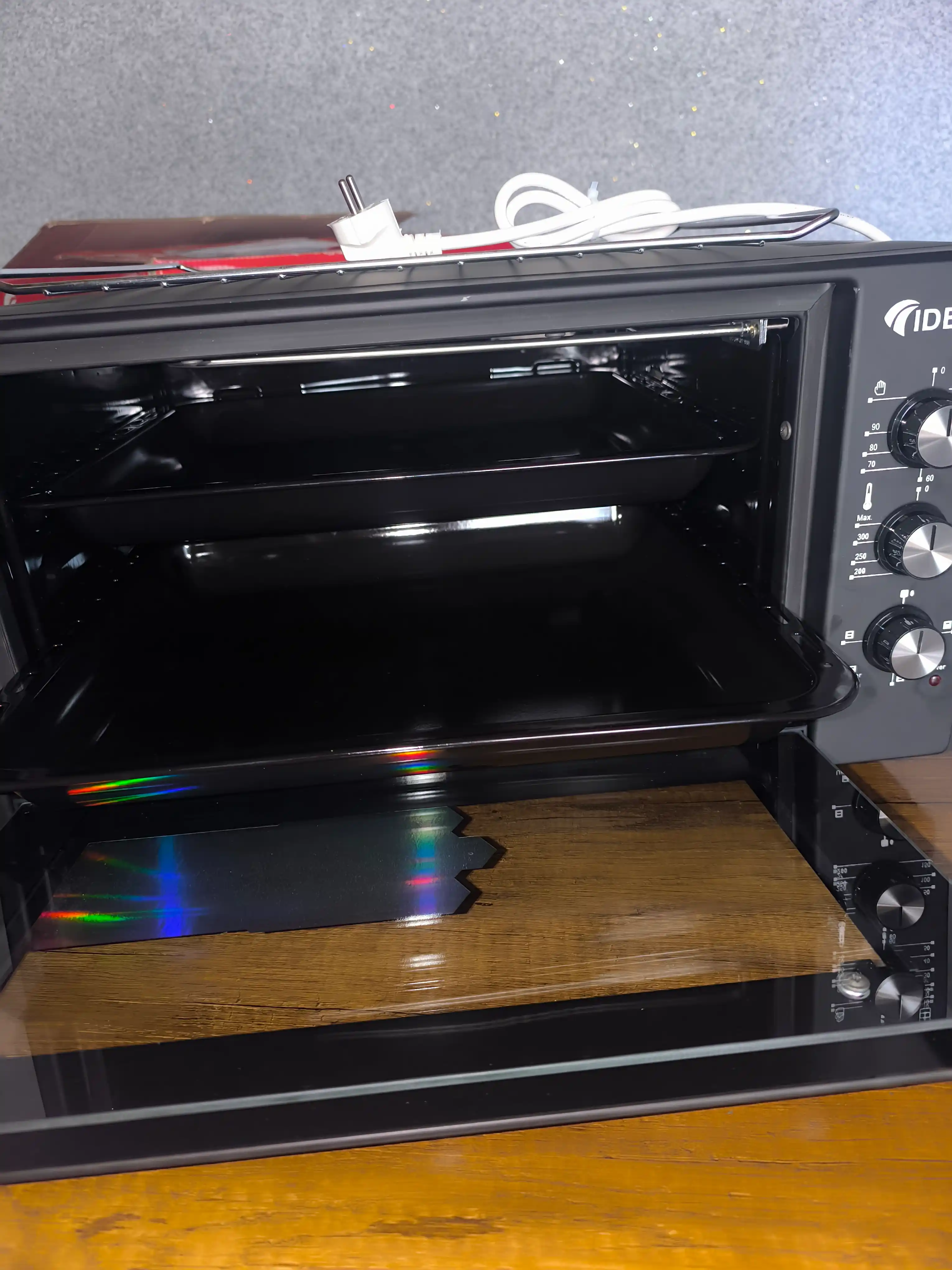 Мини печь Ideal M5000, объём духовки 50 л