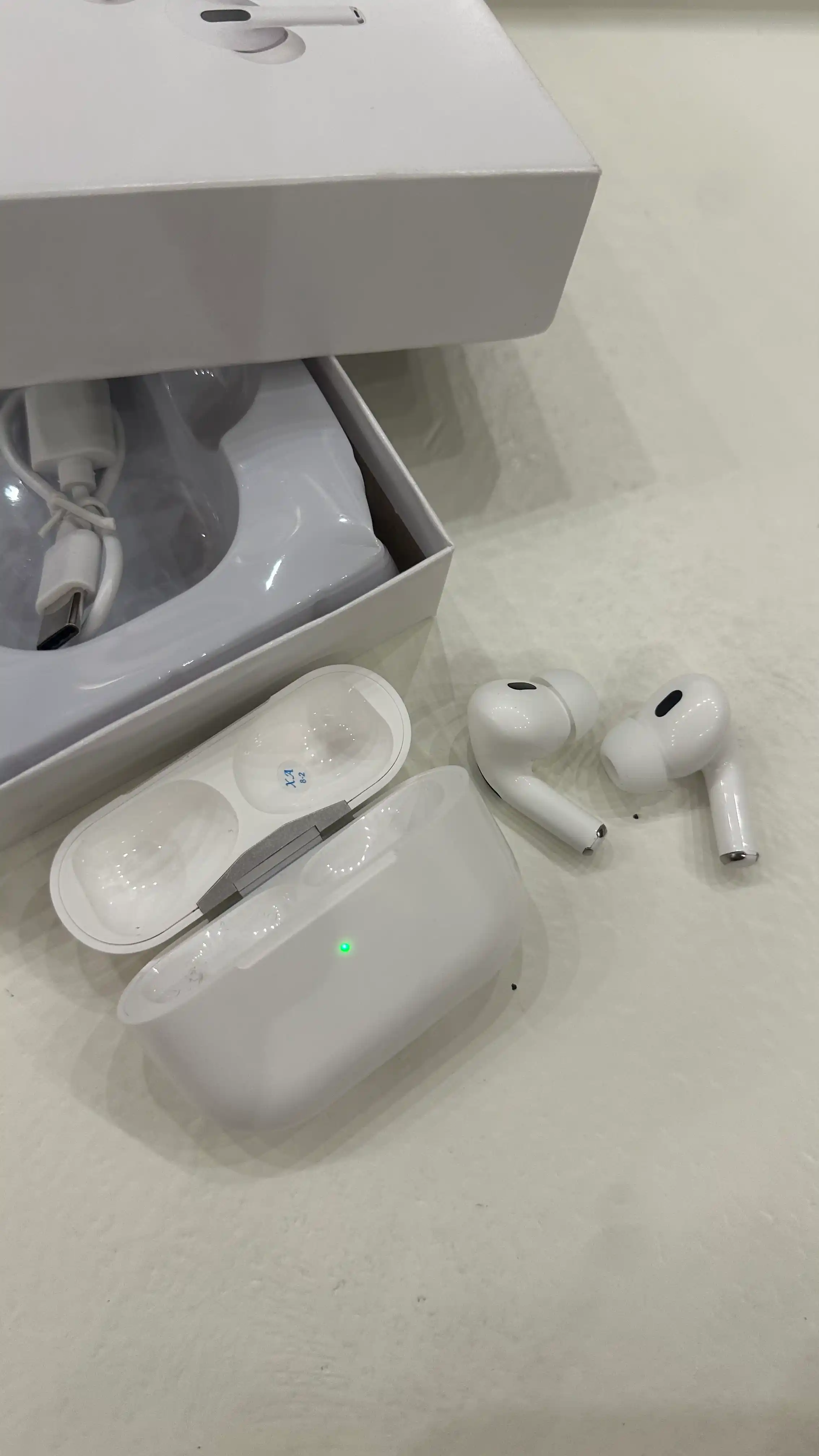 Pro 2 беспроводные наушники Bluetooth, премиум earbuds Type-C стерео