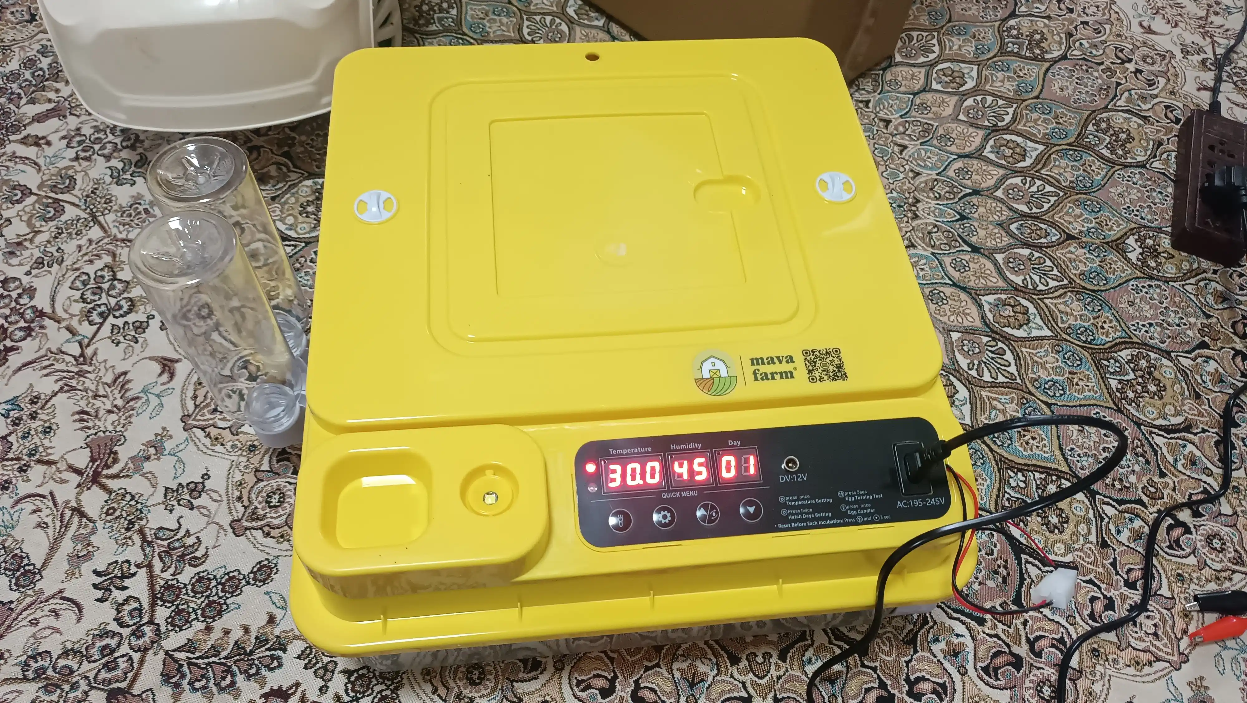 Инкубатор для яиц на 36/72/144/216/288, работает от 12В и 220В