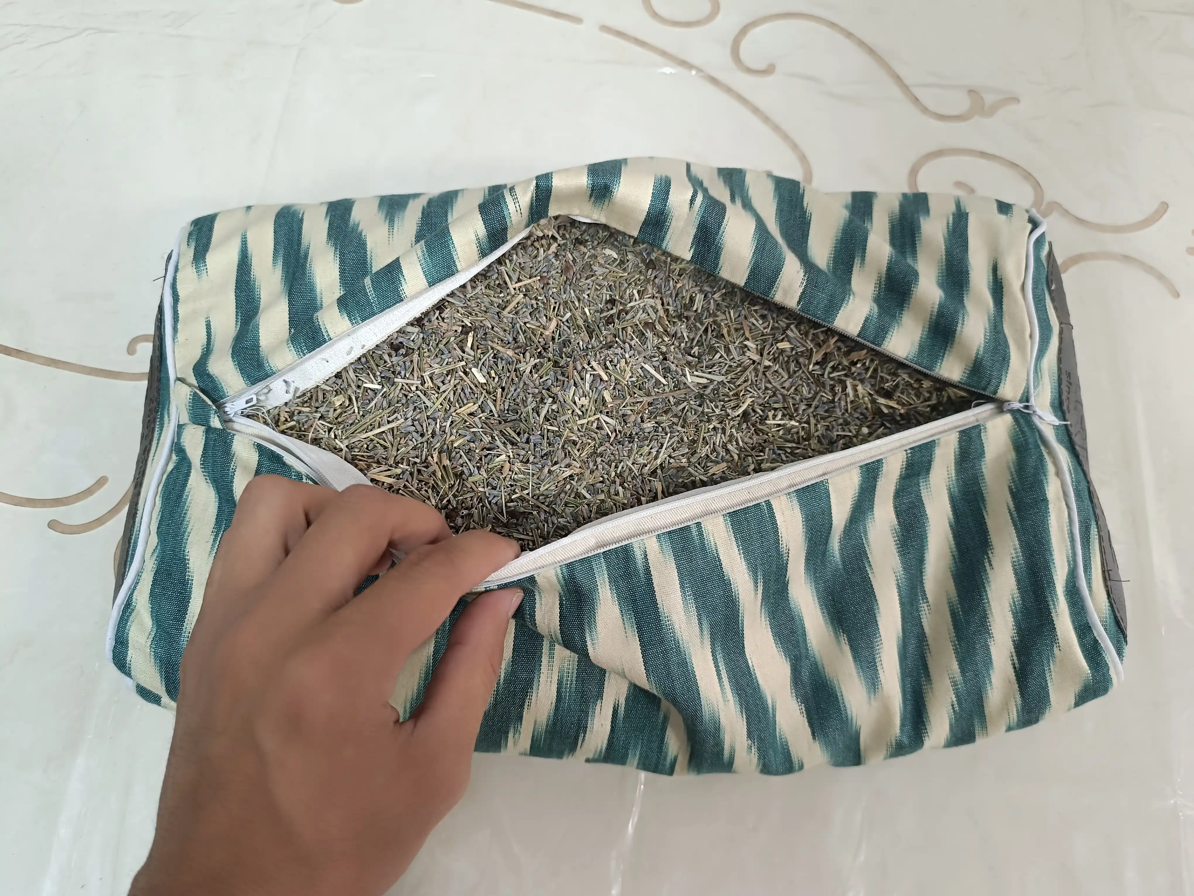 Lavanda yostiq, Doctor Ali, antistress, shifobaxsh yostiqcha, aromaterapiya uyqu uchun