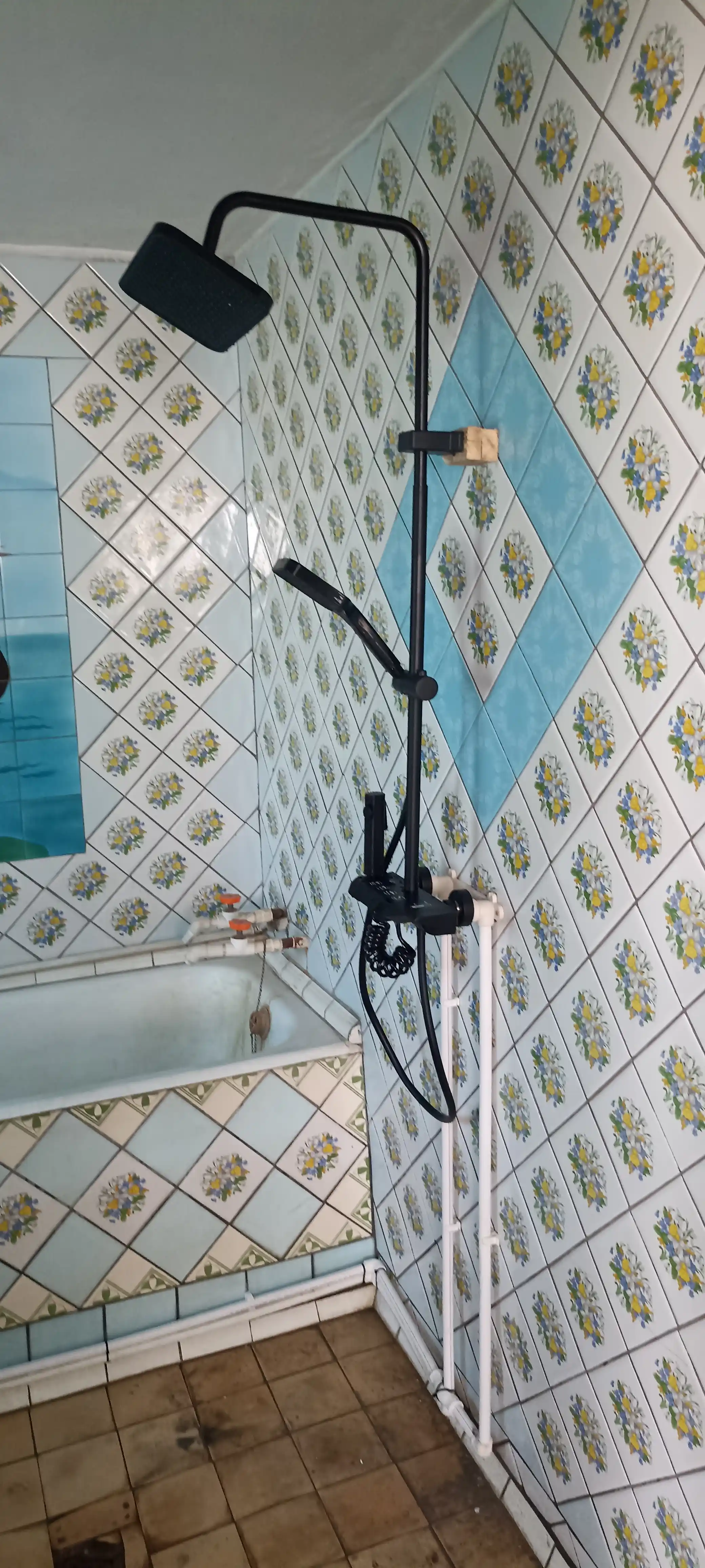 Dush tizimi, 4 tasi 1 da, tropik dush, dush aralashtirgich, vanna uchun aralashtirgich