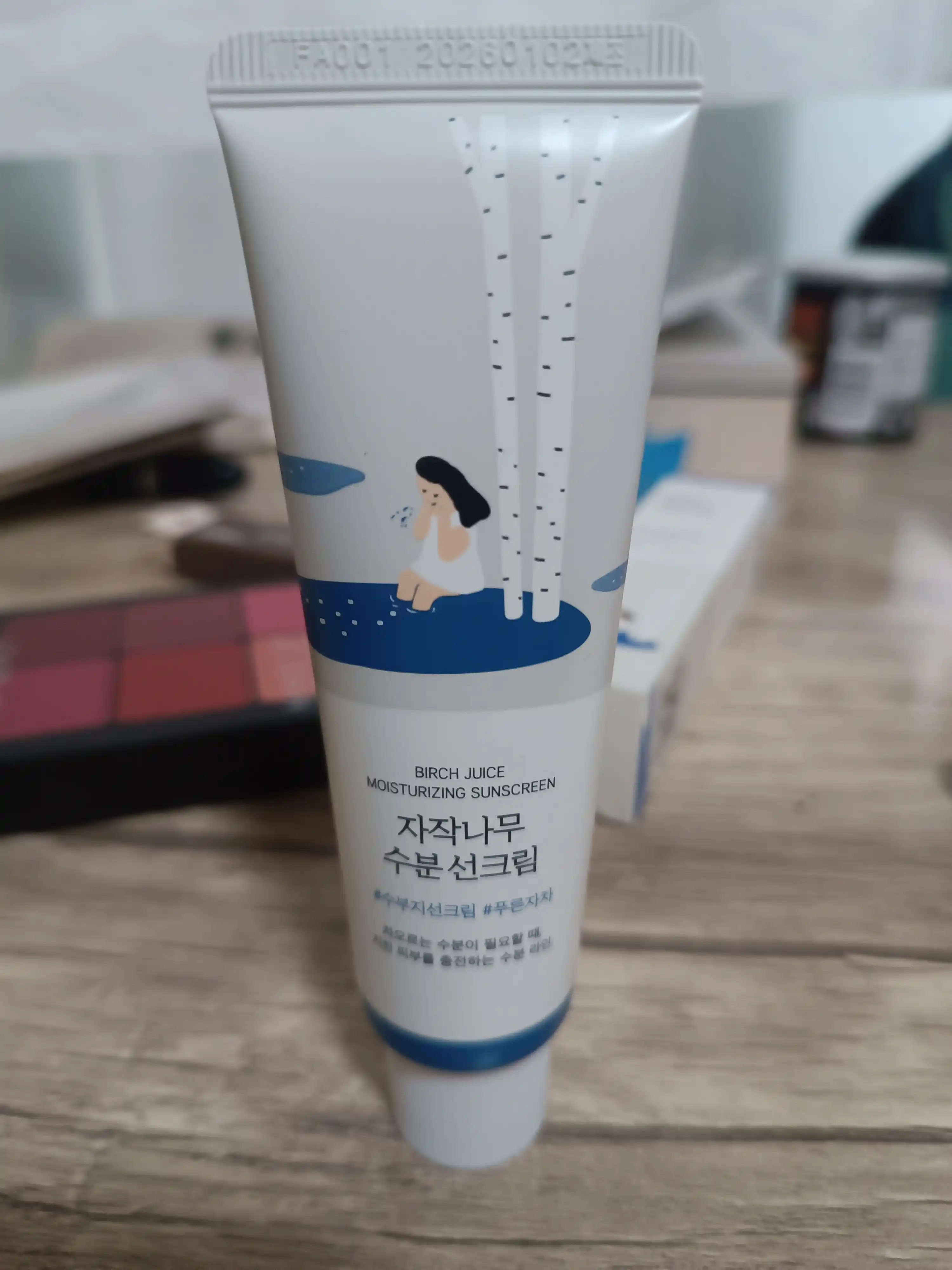 Quyoshdan himoyalovchi krem Round Lab Birch Juice Moisturizing  SPF50