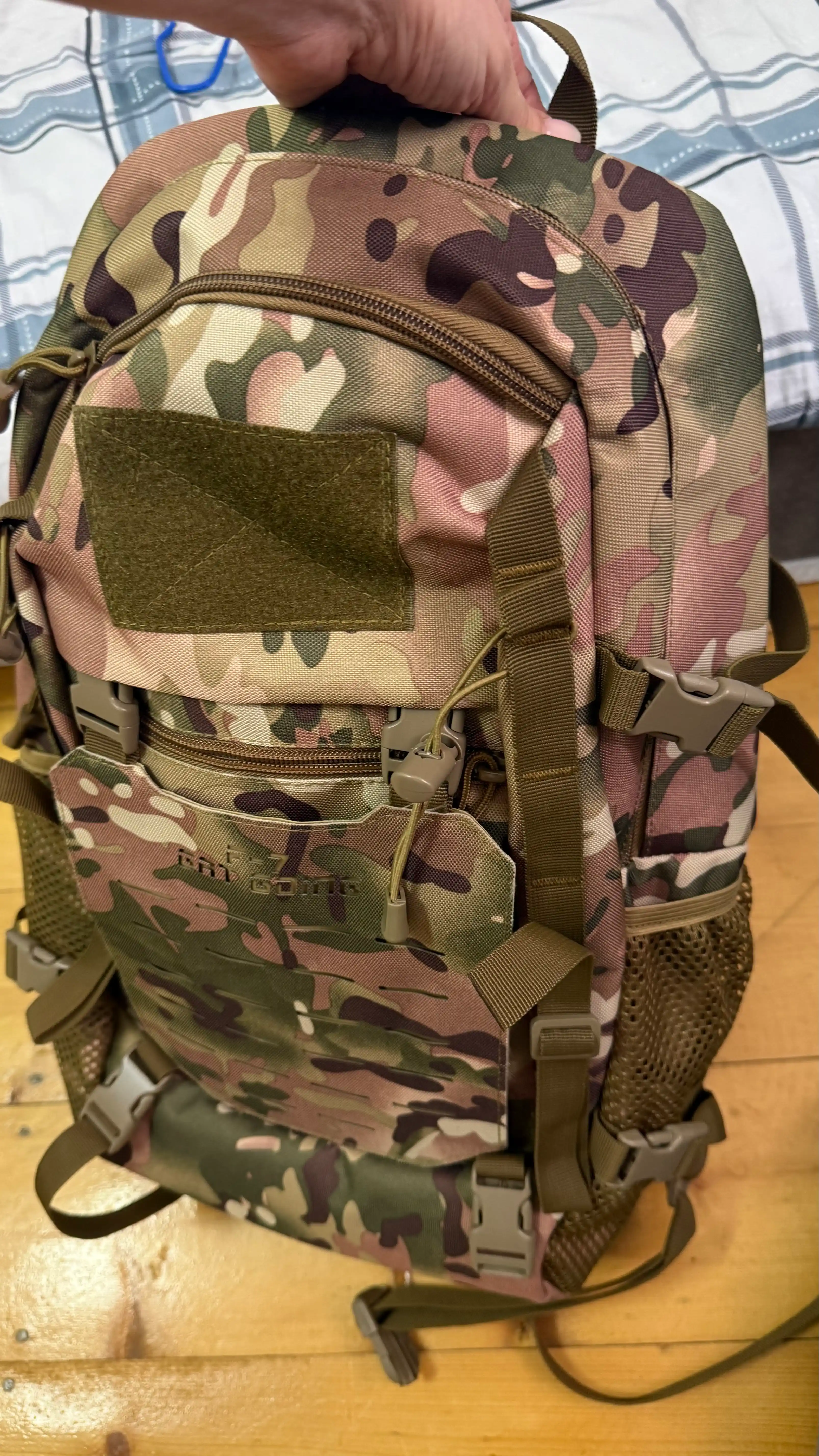 Batgong f-7 30l taktik xalta-mustahkamlangan ramka, lazerli MOLLE tizimi