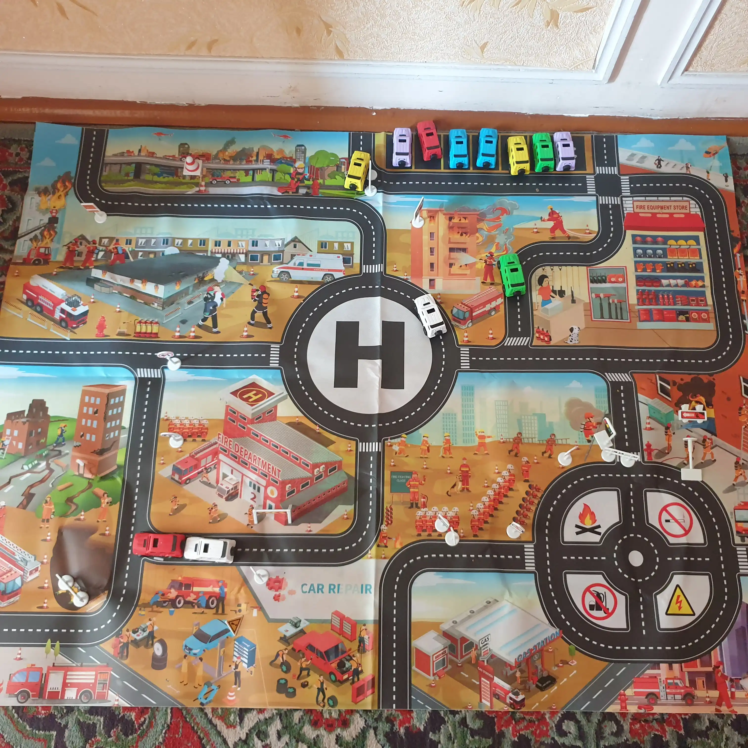 Развивающий детский игровой коврик 130×100 см с дорогой и машинками