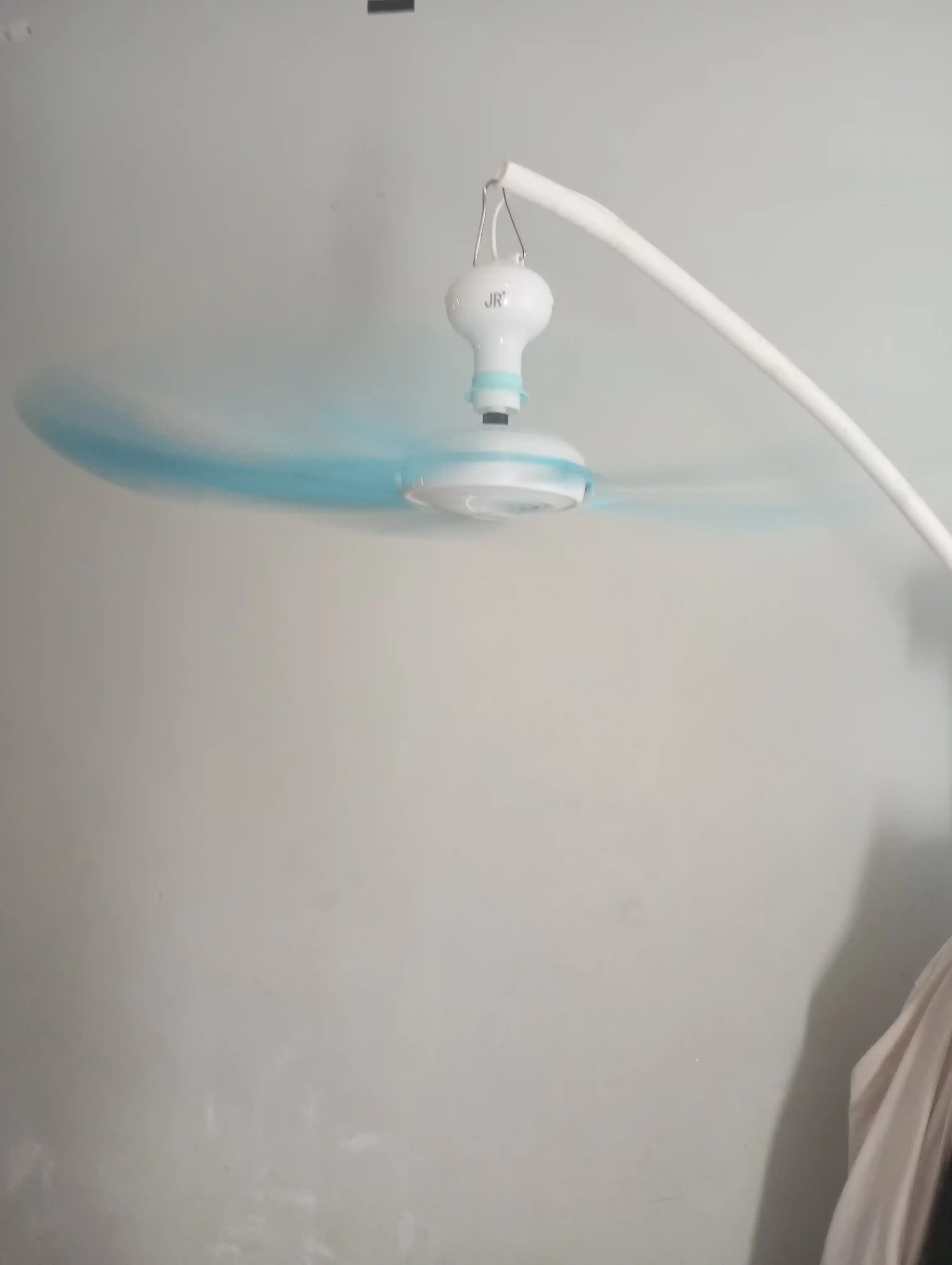 Osma mini ventilyator, 5 qanotli, ixcham va kuchli sovituvchi ventilyator