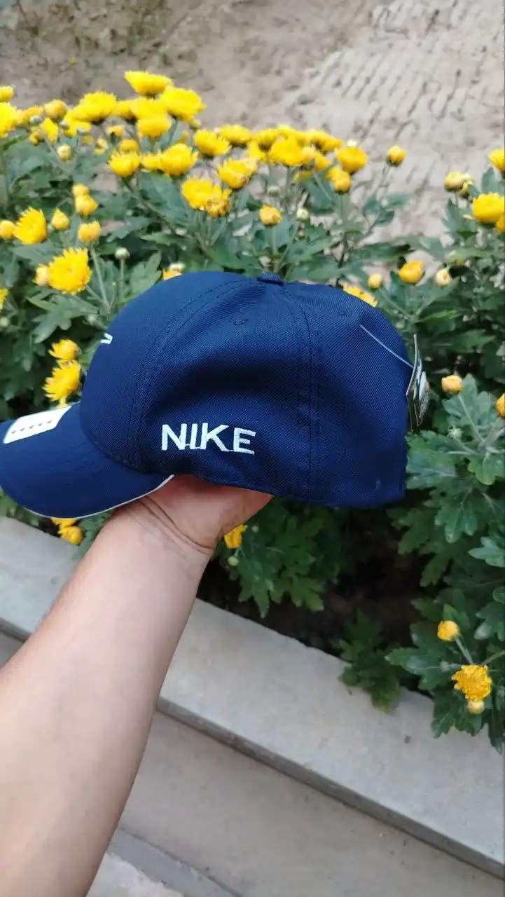 Erkaklar va ayollar uchun kepka
