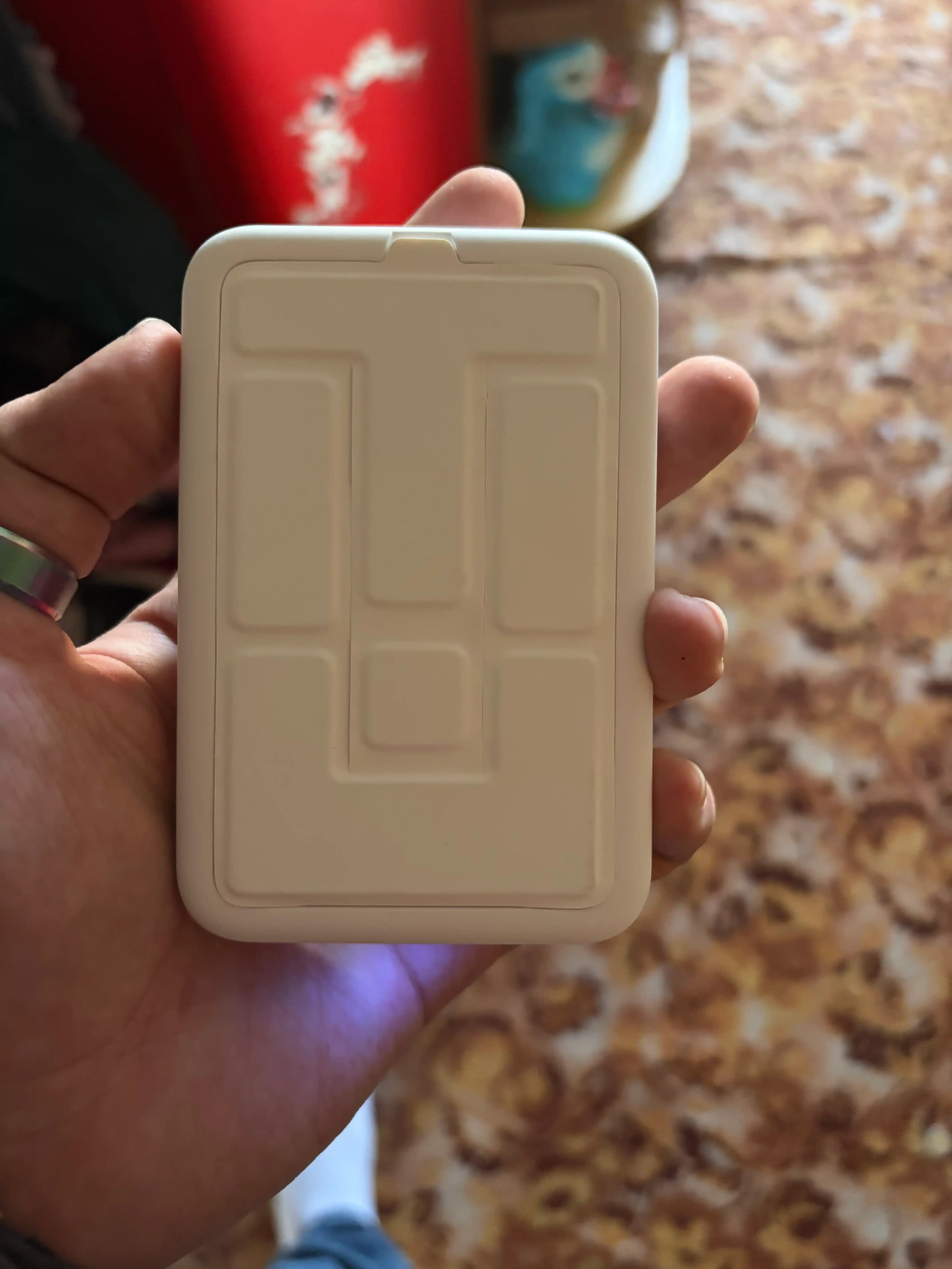 Magnitli powerbank Sanag K67 / K68 15 Vt simsiz va 20 Vt tez zaryad