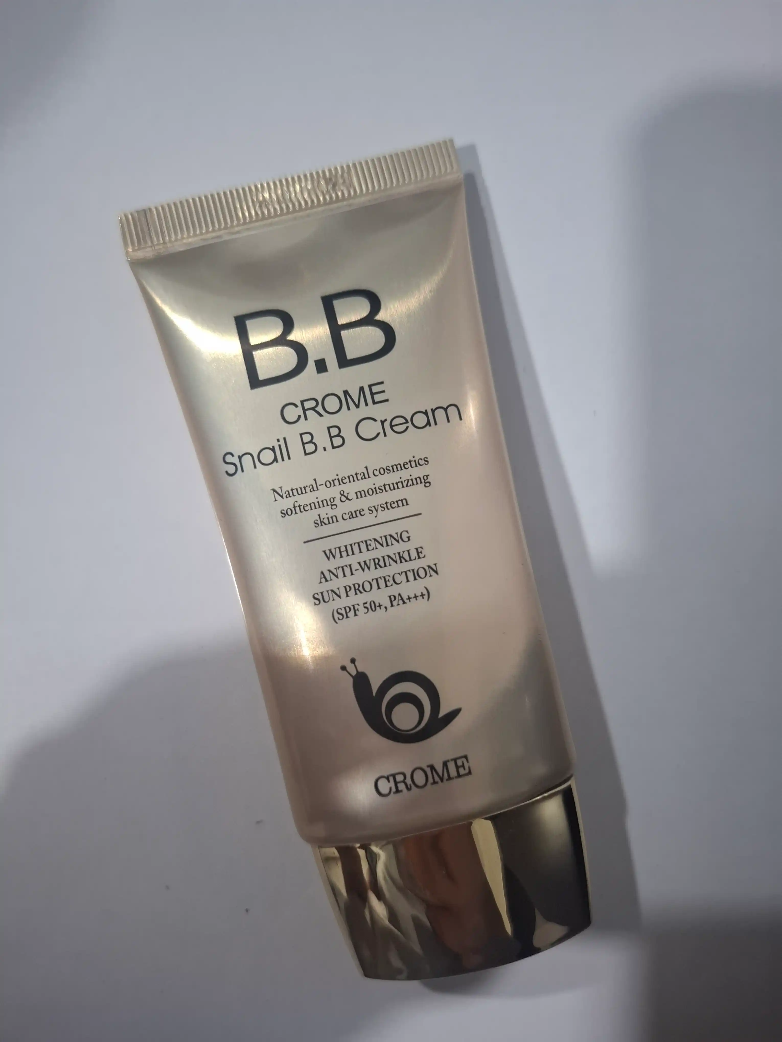 Ko'p funksiyali oqartiruvchi tonal krem SPF 50+, 50 ml