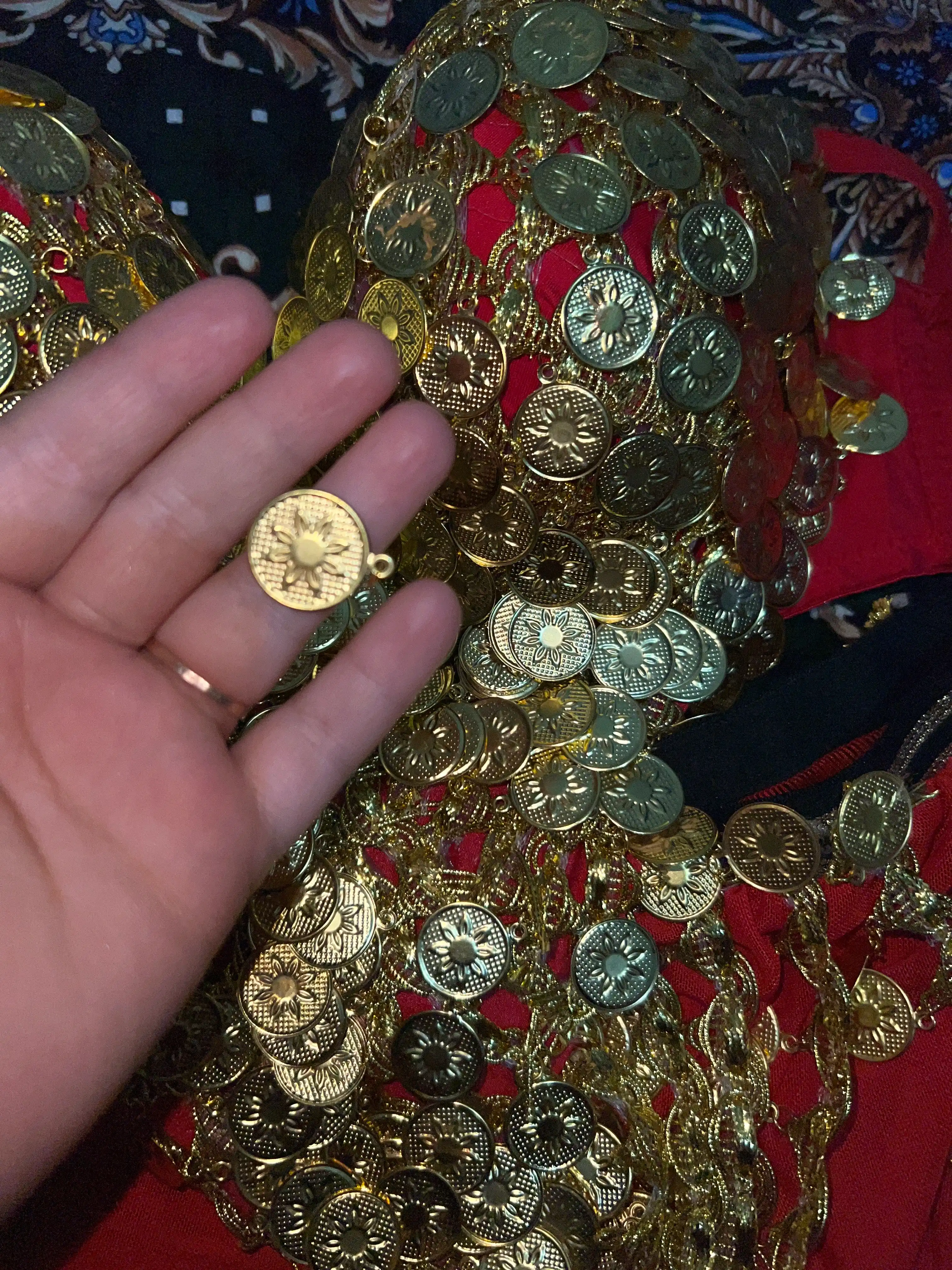 Arabcha raqs keyimi, ayollar uchun, tungi kuylak