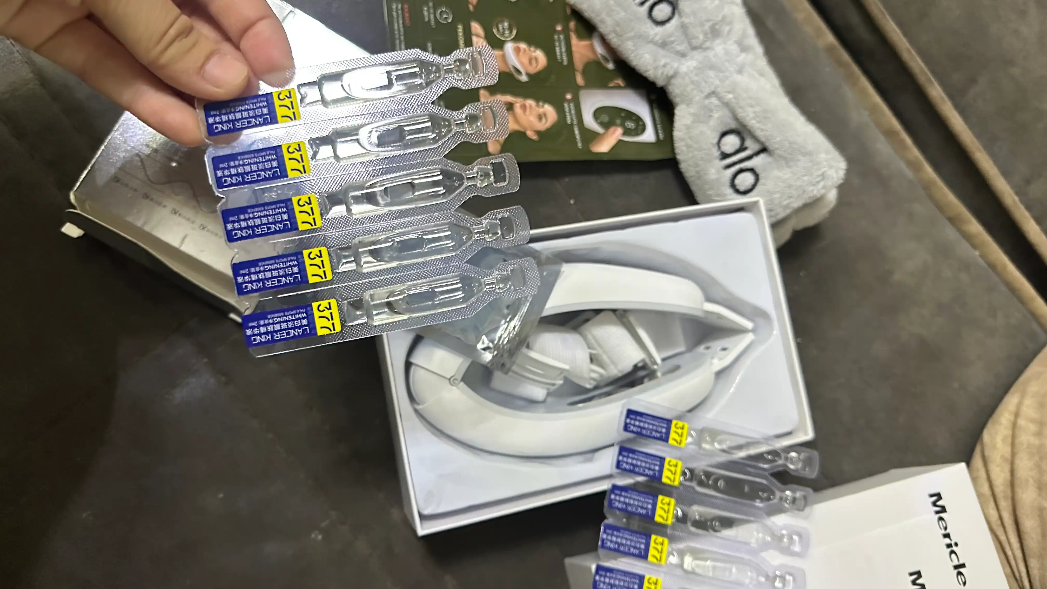 Mikrotokli LED massajyor yuz va iyak uchun,V-lifting, yuz ovalini taranglashtirish,lifting